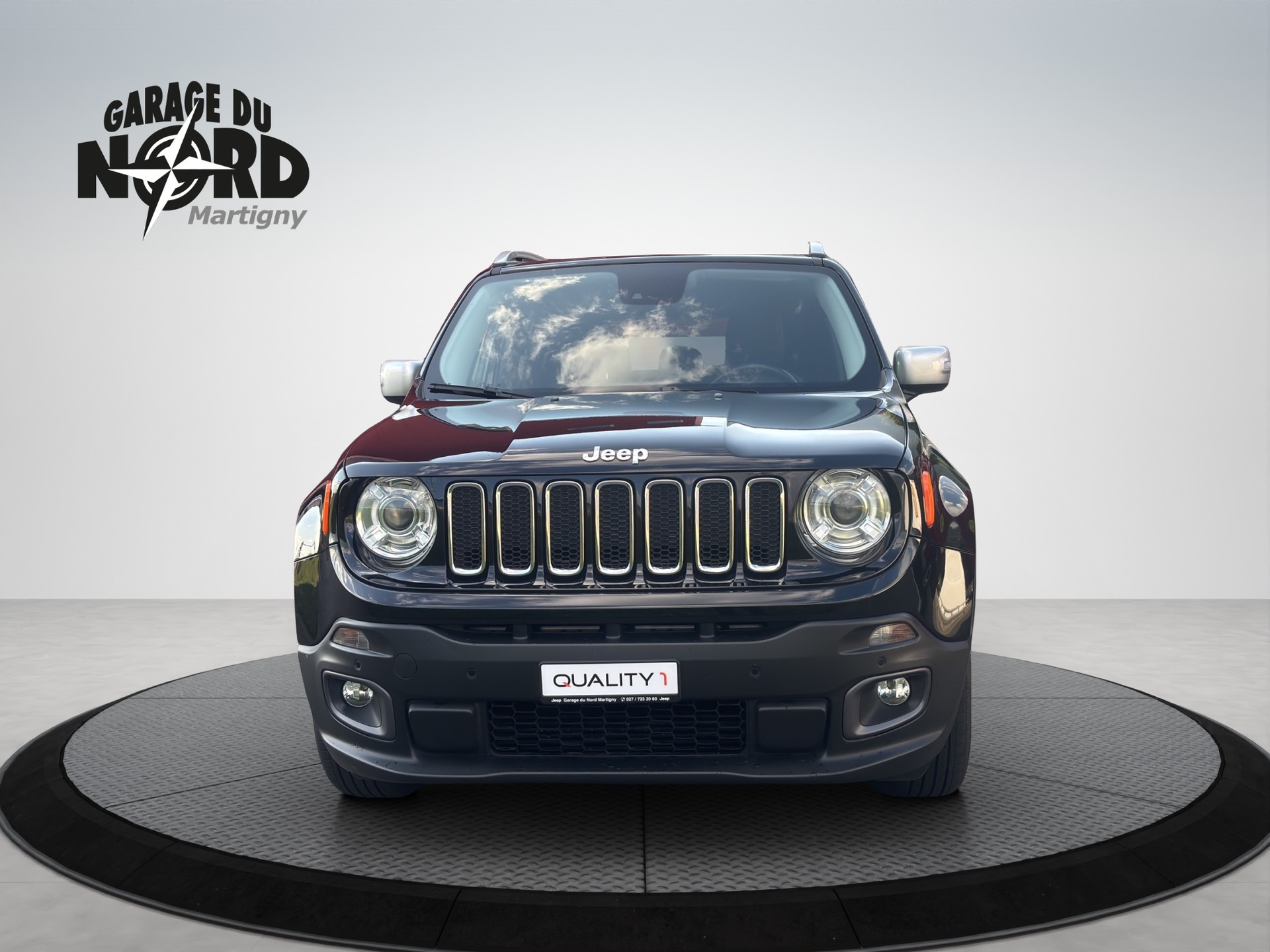 JEEP Renegade 1.4 Turbo Limited AWD-showroom-element-1