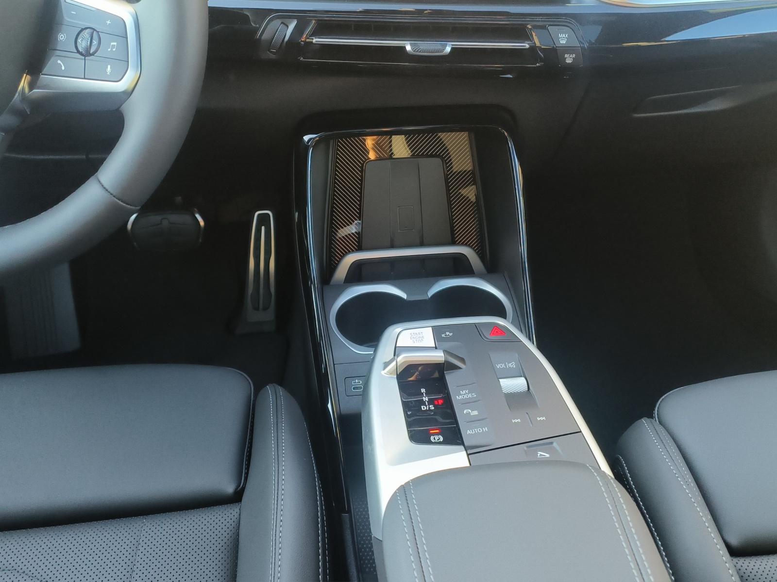 BMW X1 23d xDrive paddles-image-19