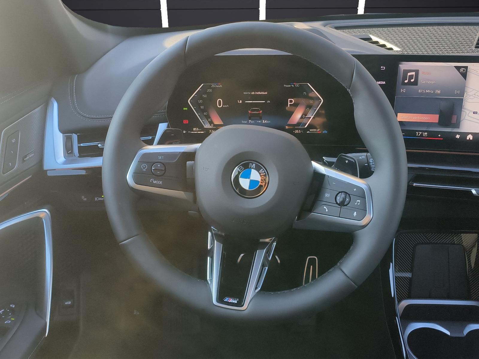 BMW X1 23d xDrive paddles-image-15