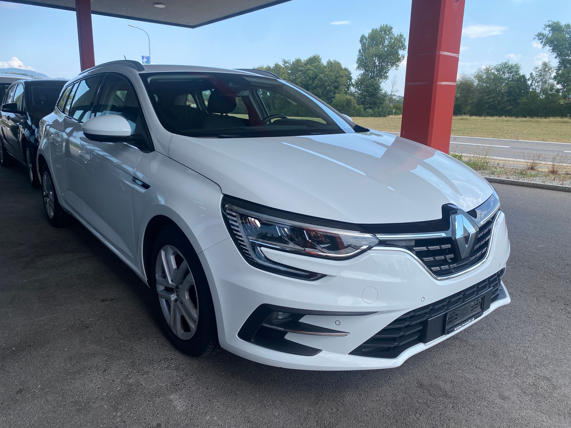 RENAULT Mégane Grandtour 1.5 dCi Business EDC-showroom-element-1