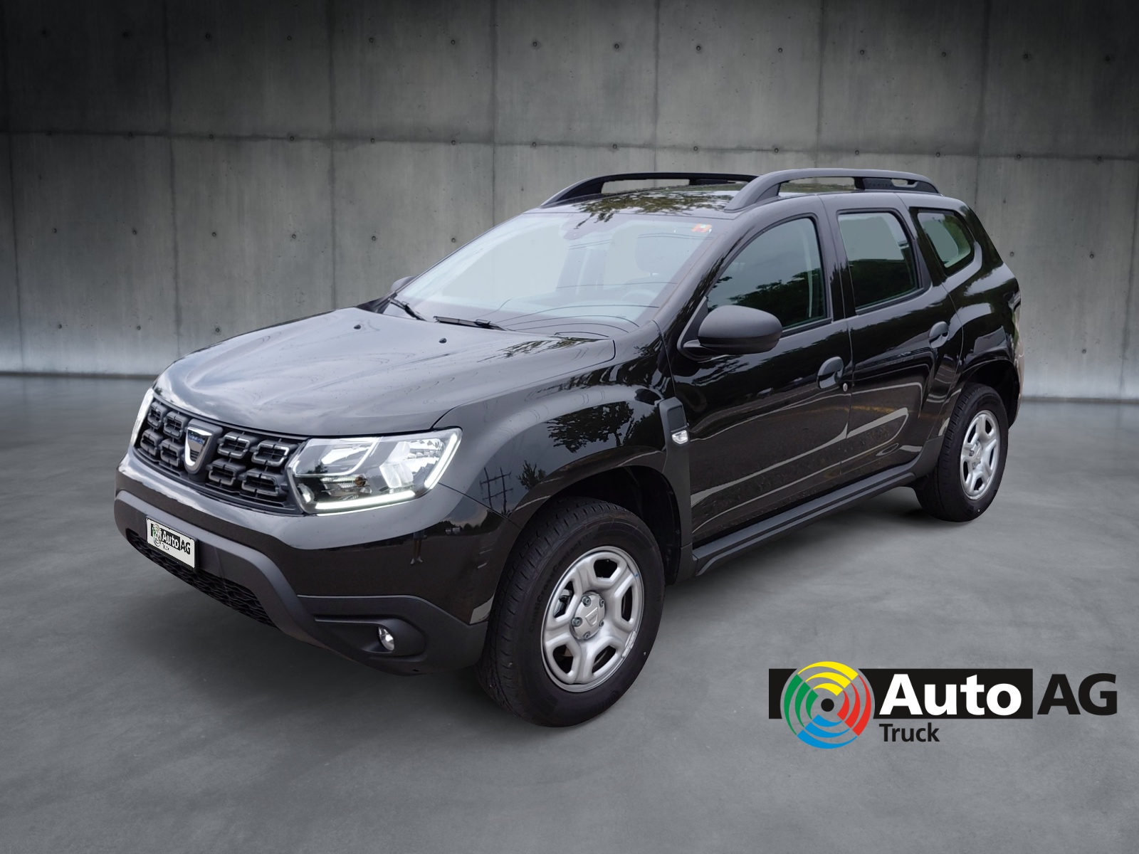 DACIA Duster SCe 115 Comfort 4x2 * Neuzustand* Frisch ab MFK 08.2026 * 1. Hand * Navi * Klima * Tempomat