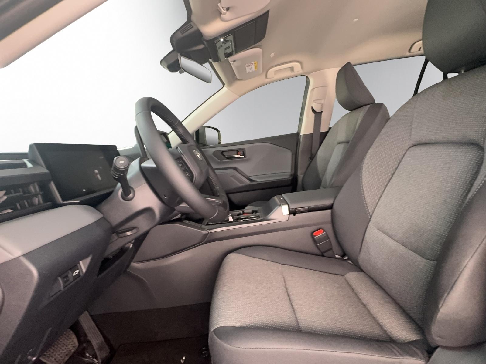 TOYOTA RAV4 2.5 HEV Trend-image-6