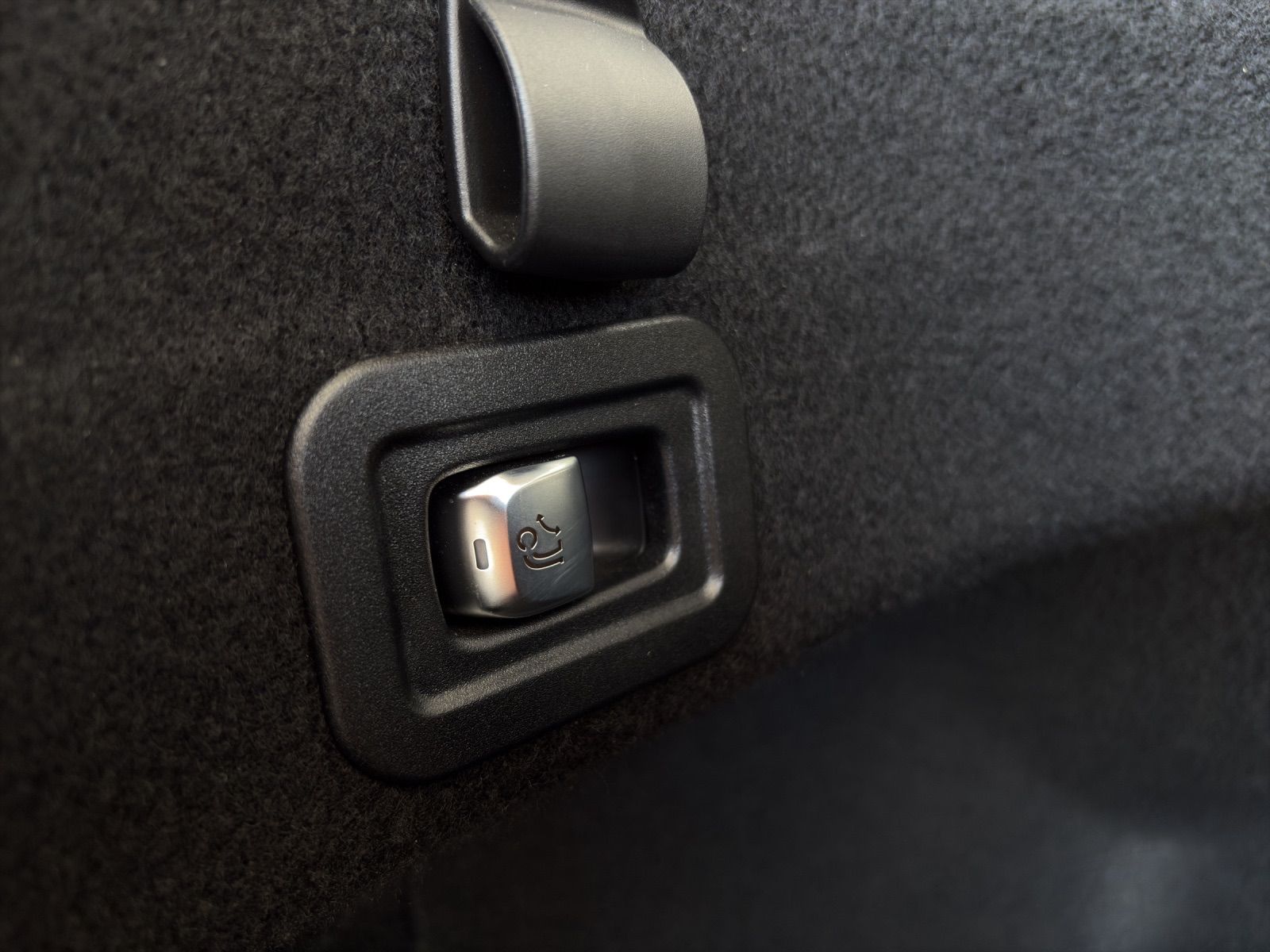 MERCEDES-BENZ C 43 AMG 4Matic Speedshift TCT 9G-image-18