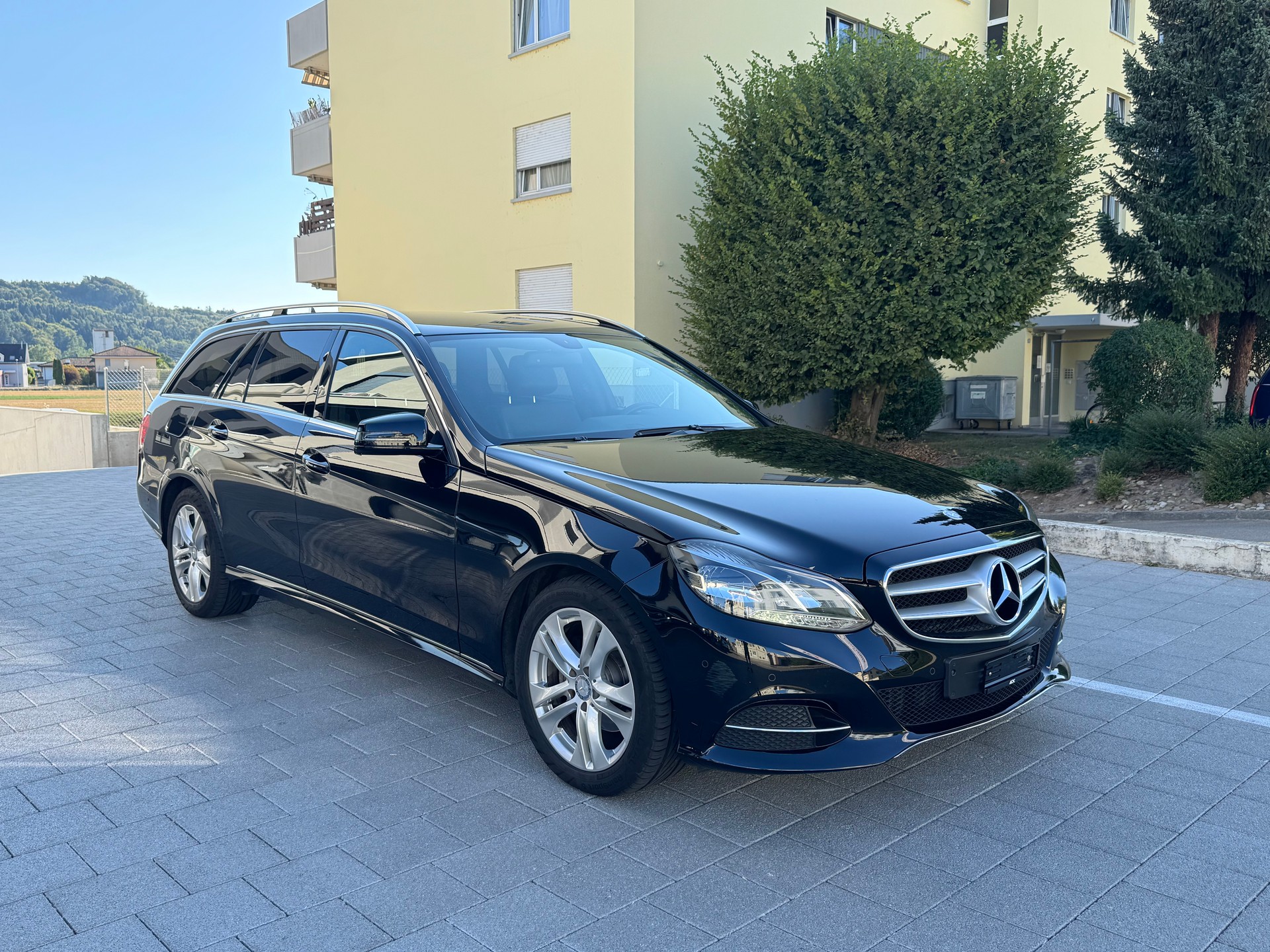 MERCEDES-BENZ E 200 CDI BlueEfficiency Elégance 7G-Tronic-image-6