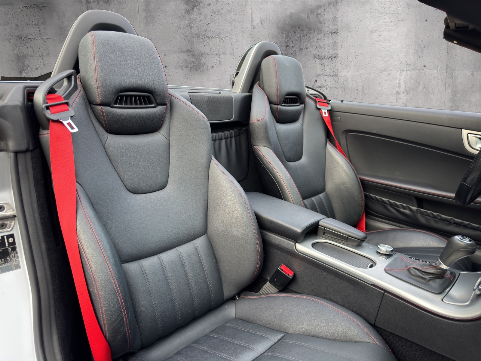 MERCEDES-BENZ SLK 250 AMG Line 7G-Tronic-image-11