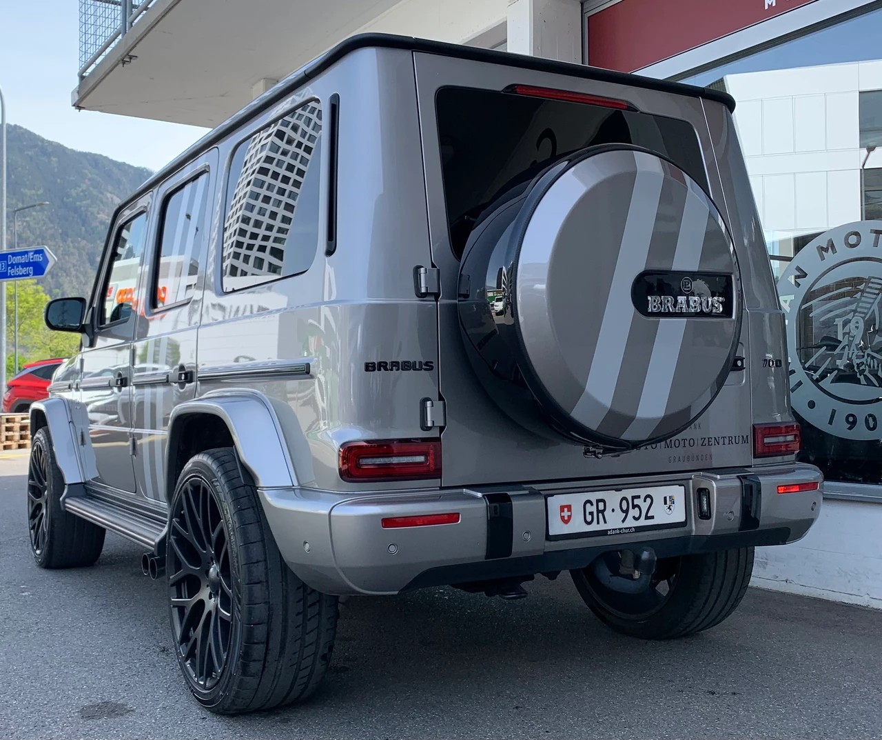 MERCEDES-BENZ Brabus G700-image-4