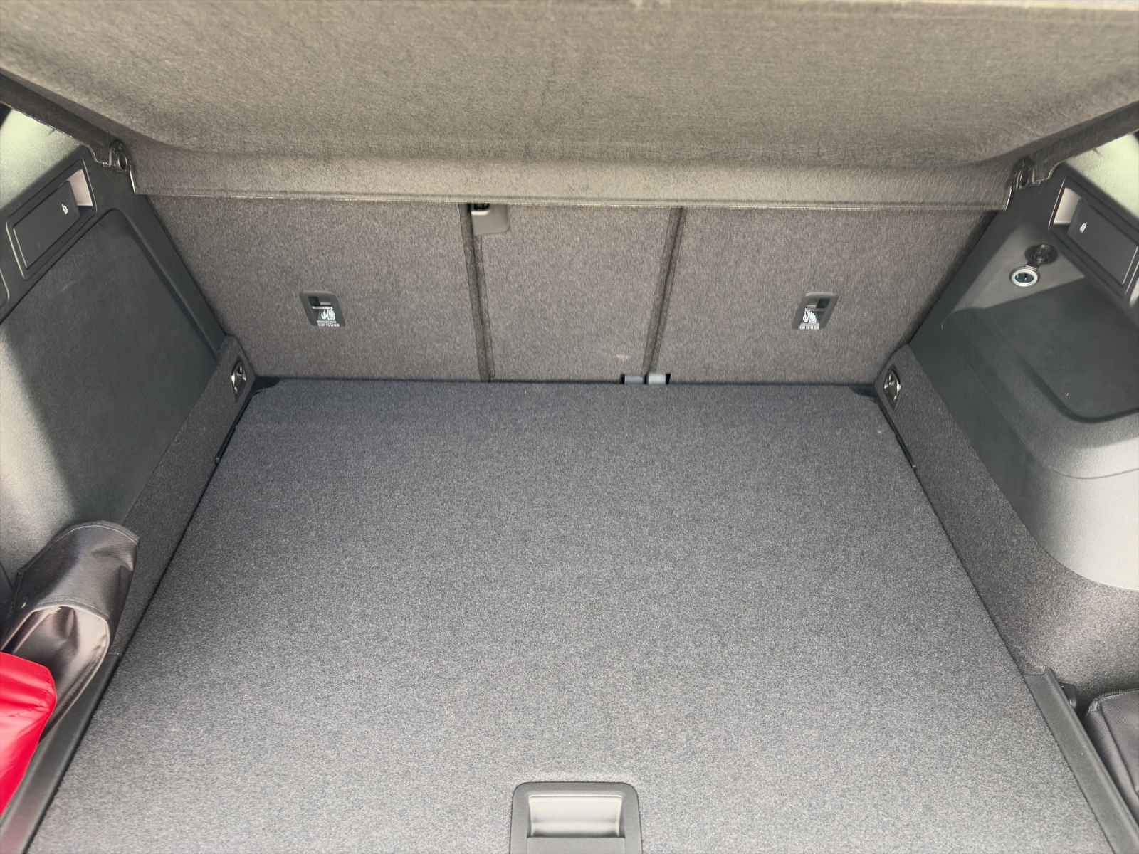VW Tiguan 1.5 TSI evo2 eHybrid R-Line DSG-image-12