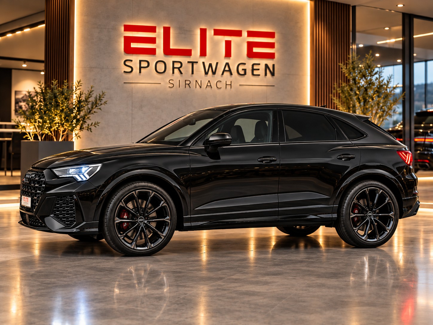 AUDI RS Q3 Sportback quattro S tronic-showroom-element-1