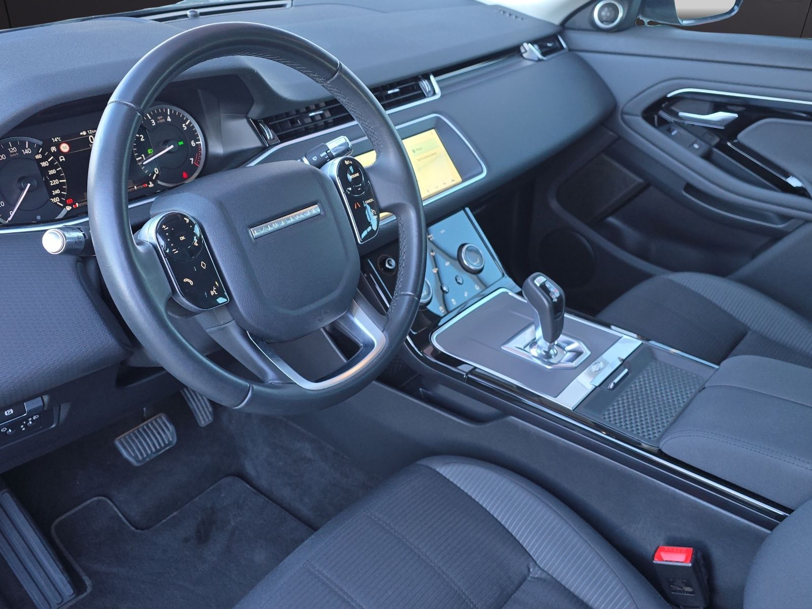 LAND ROVER Range Rover Evoque P 200 MHEV AT9-image-9