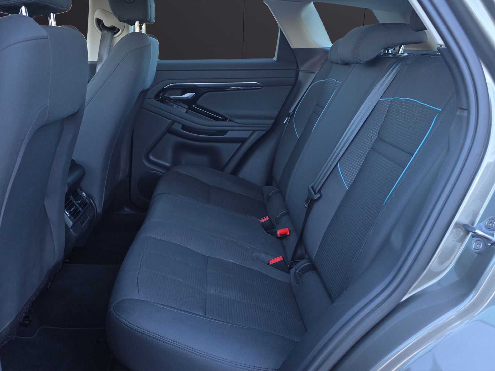 LAND ROVER Range Rover Evoque P 200 MHEV AT9-image-19