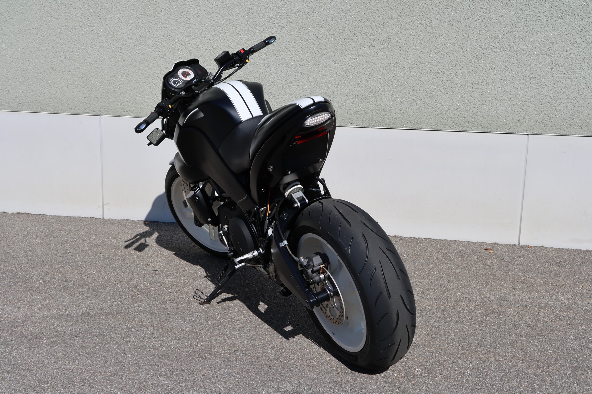 BUELL XB9S Lightning Custom-image-2