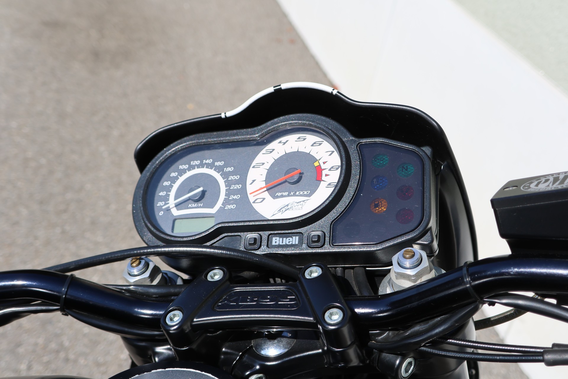 BUELL XB9S Lightning Custom-image-3