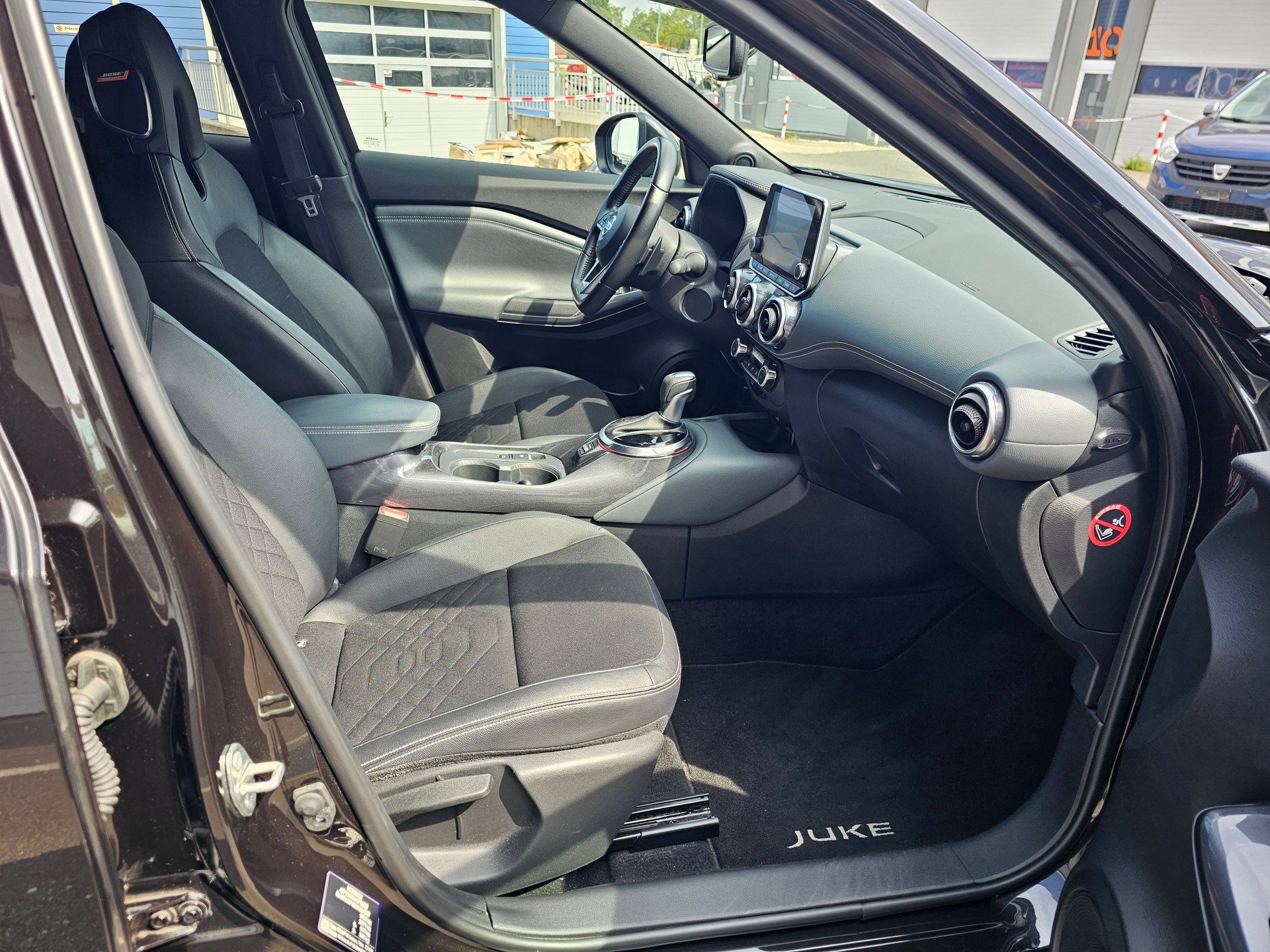 NISSAN Juke 1.0 DIG-T N-Design DCT-image-7