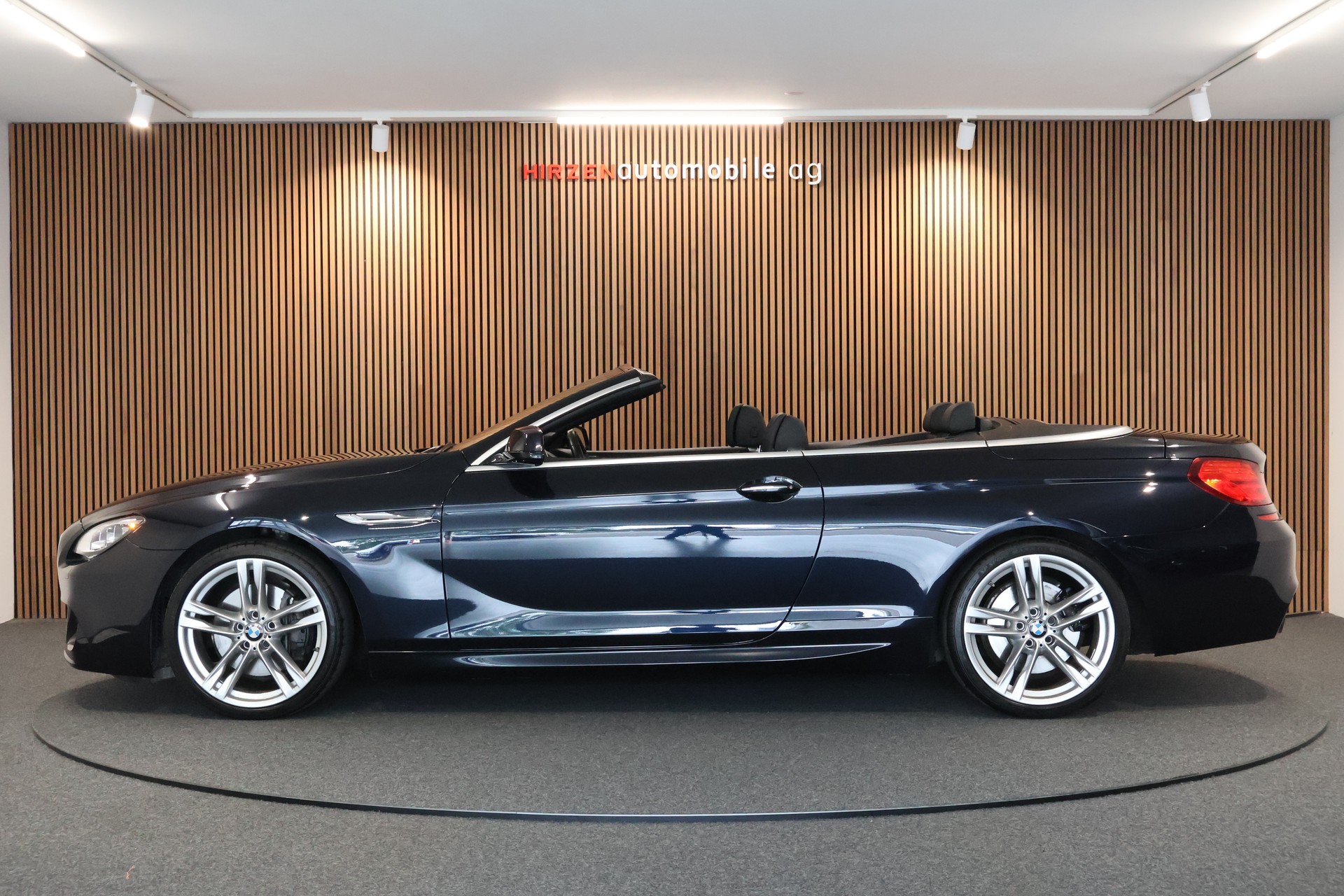 BMW 640i Cabrio xDrive M Sport Edition-showroom-element-2
