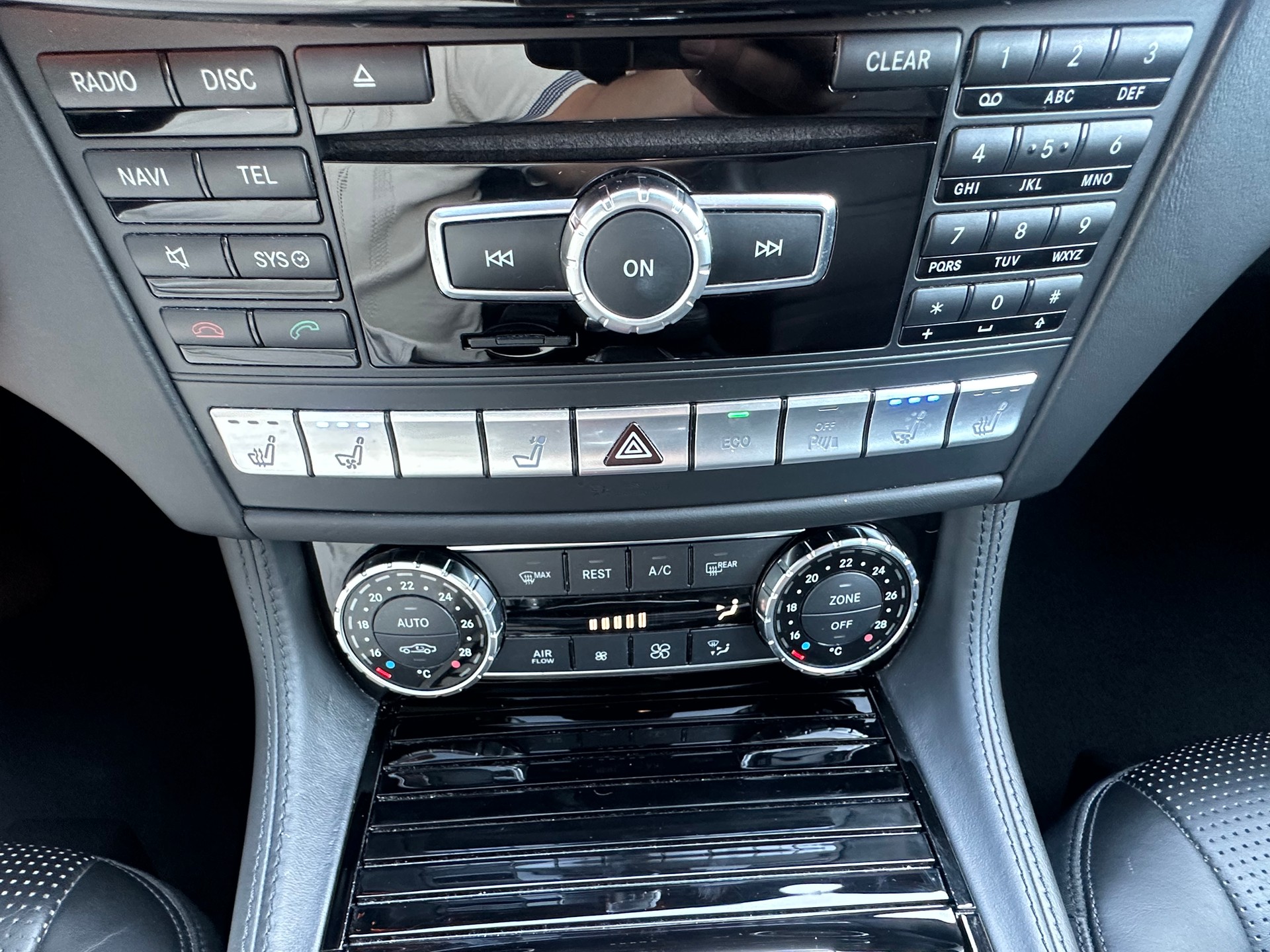 MERCEDES-BENZ CLS Shooting Brake 63 AMG Speedshift MCT-image-10