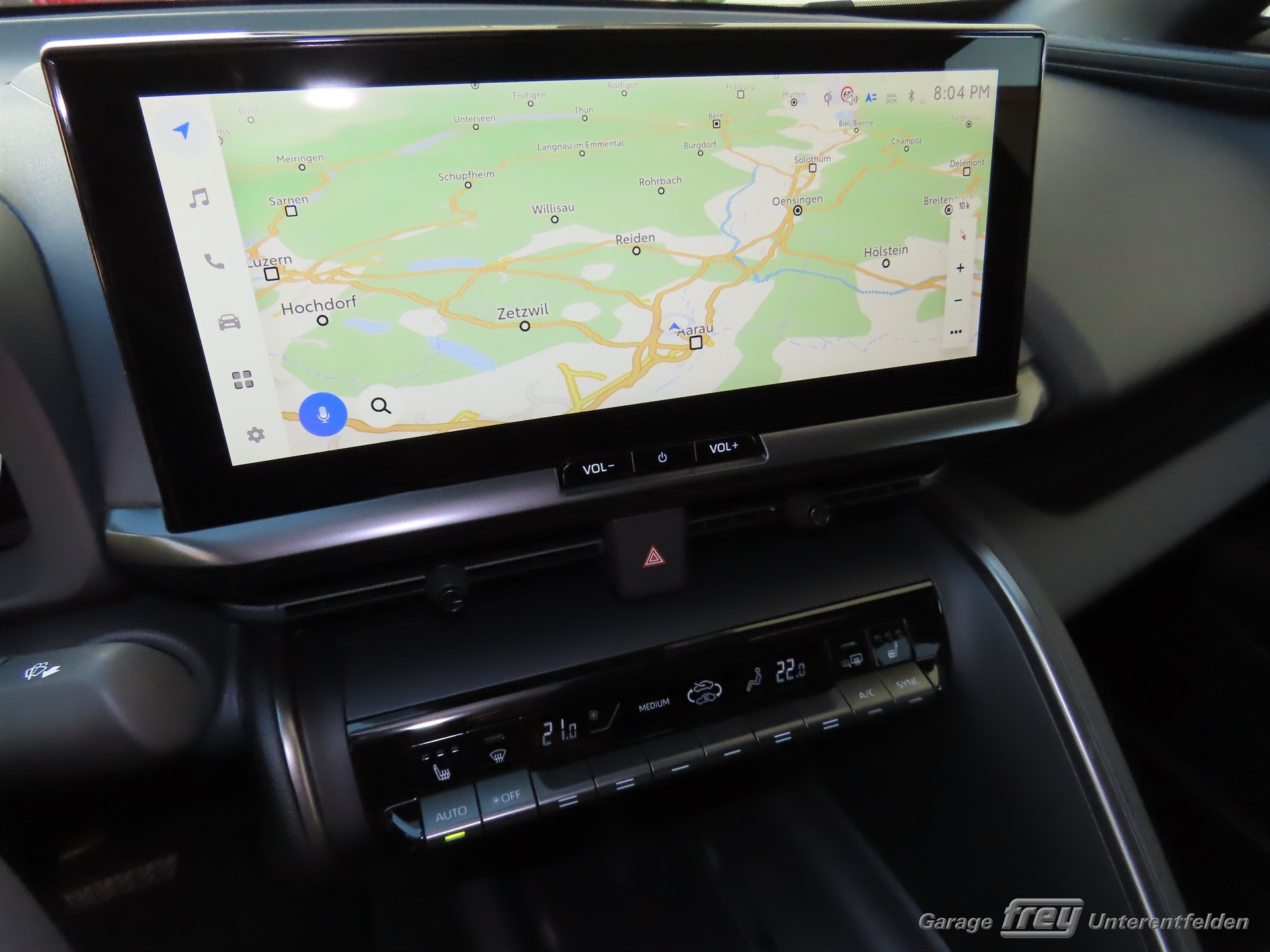TOYOTA C-HR 2.0 PHEV CVT Swiss Edition-image-11