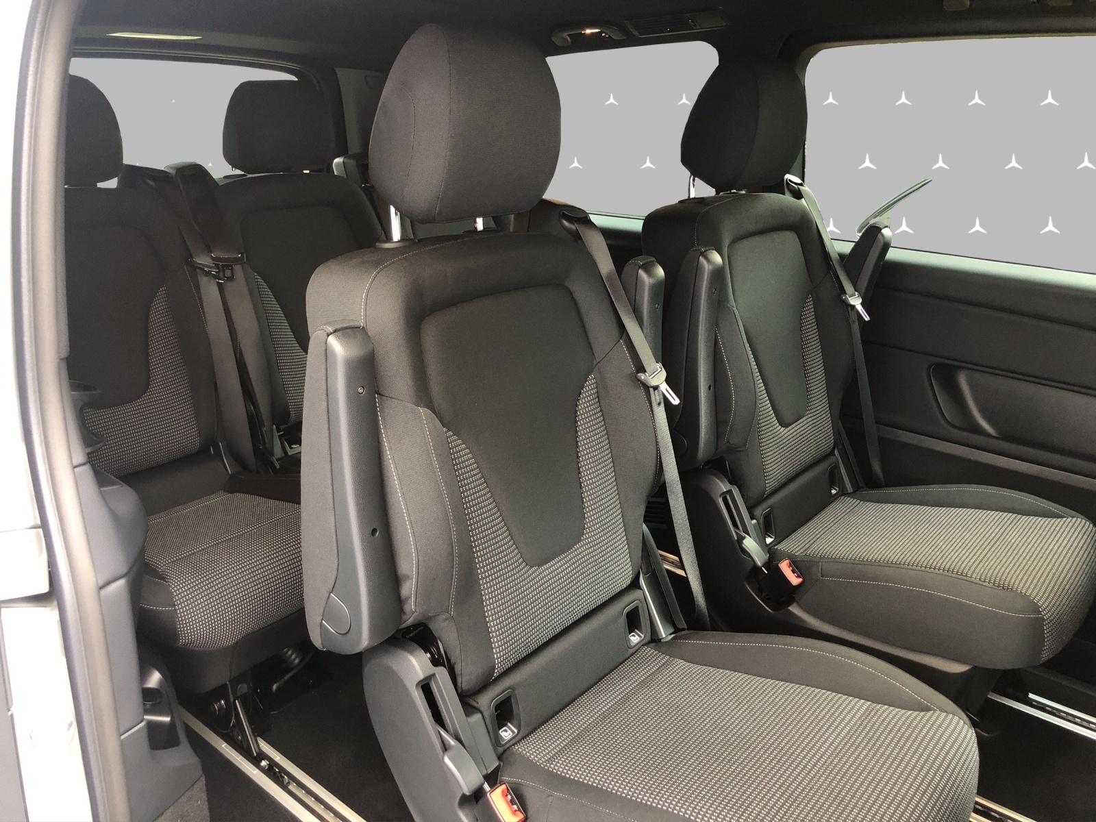 MERCEDES-BENZ V 250 d lang Style 4Matic 9G-Tronic-image-8