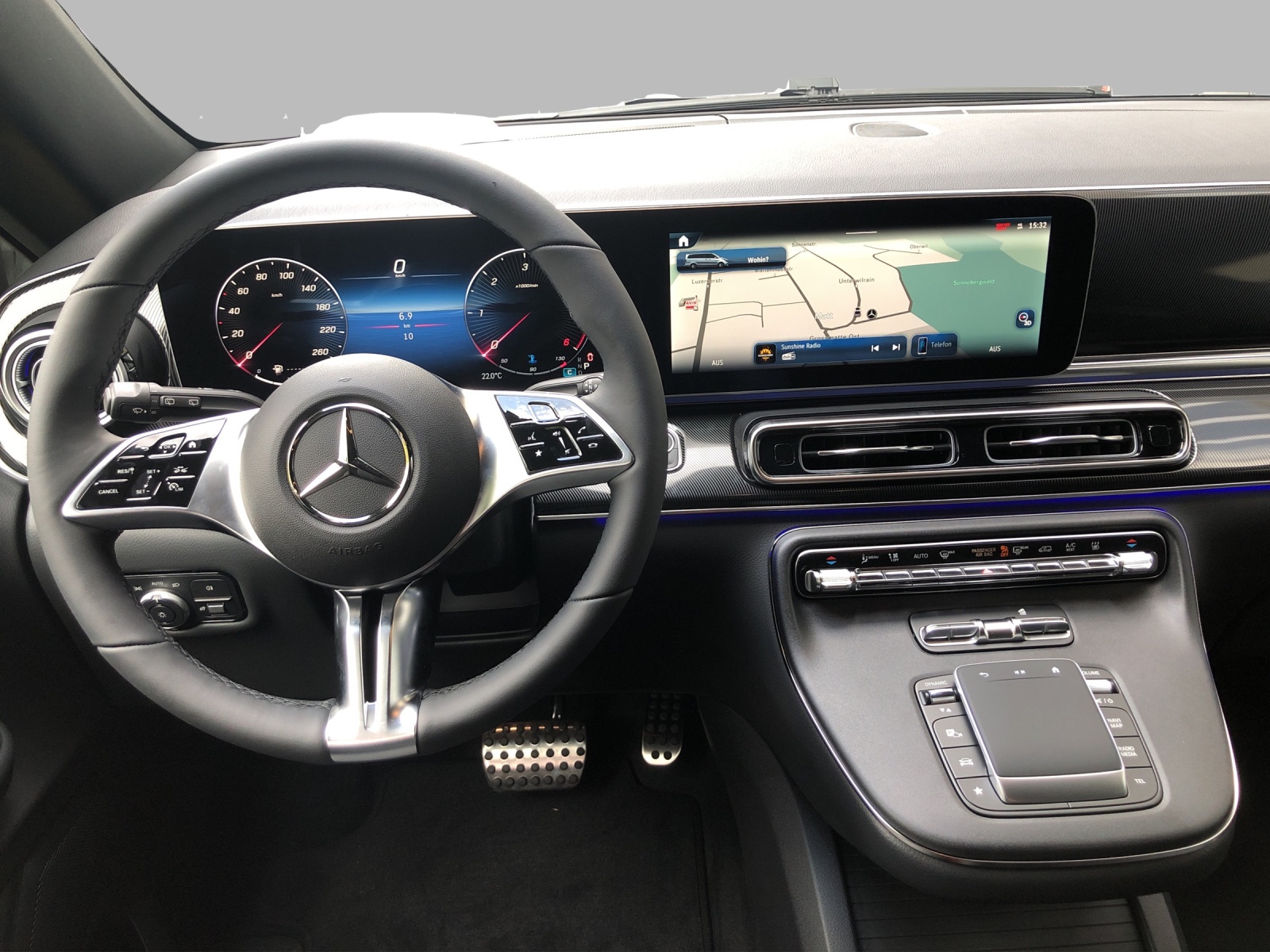 MERCEDES-BENZ V 250 d lang Style 4Matic 9G-Tronic-image-13