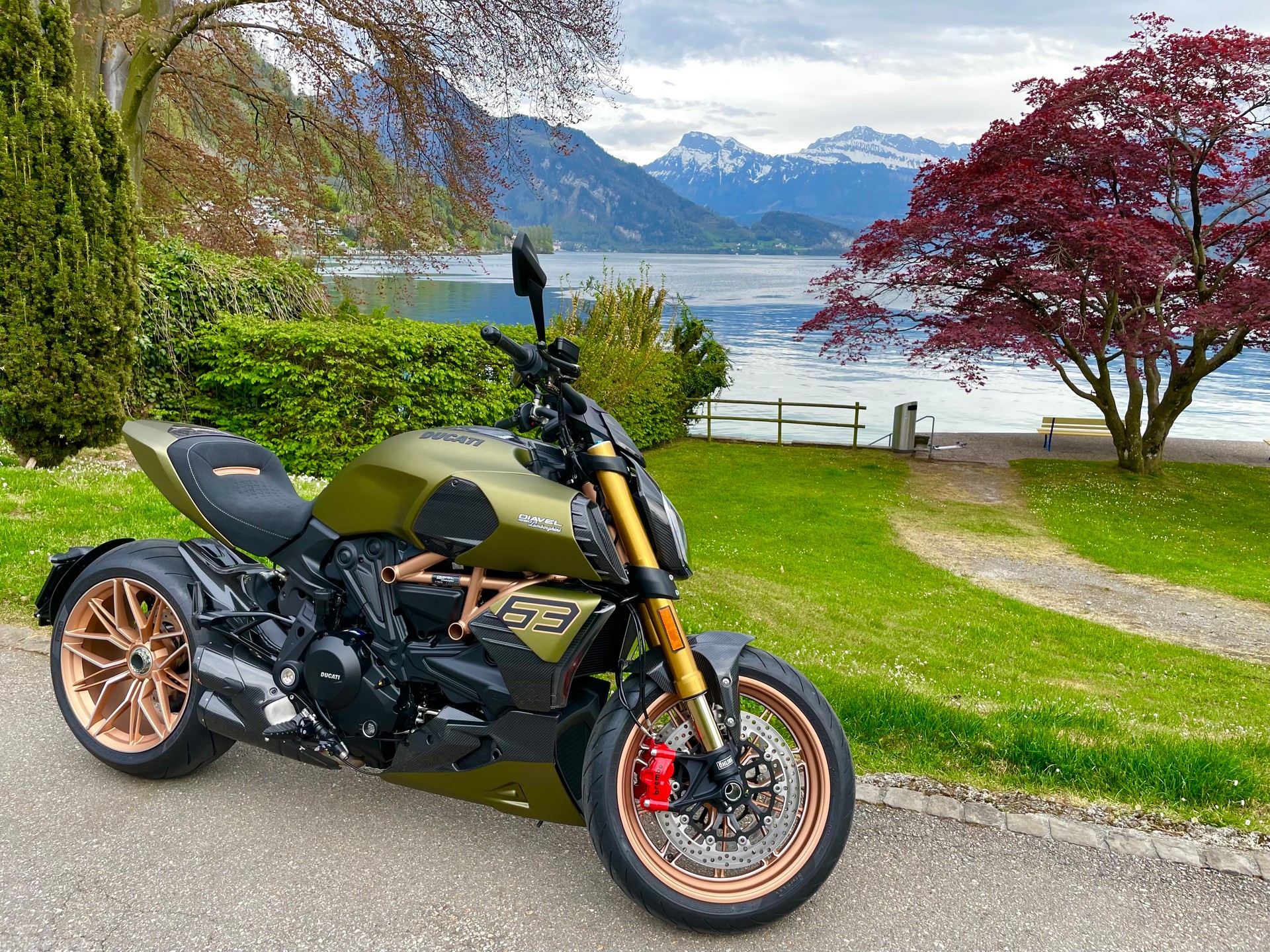 DUCATI Lamborghini