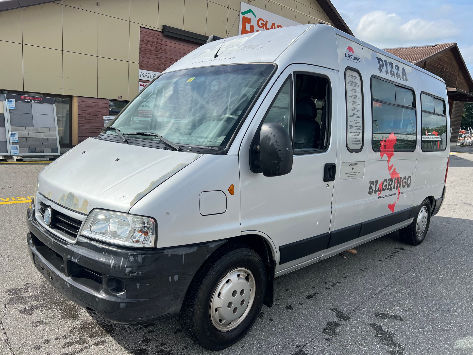 FIAT Ducato Minibus 2.8 JTD Swiss Food Truck