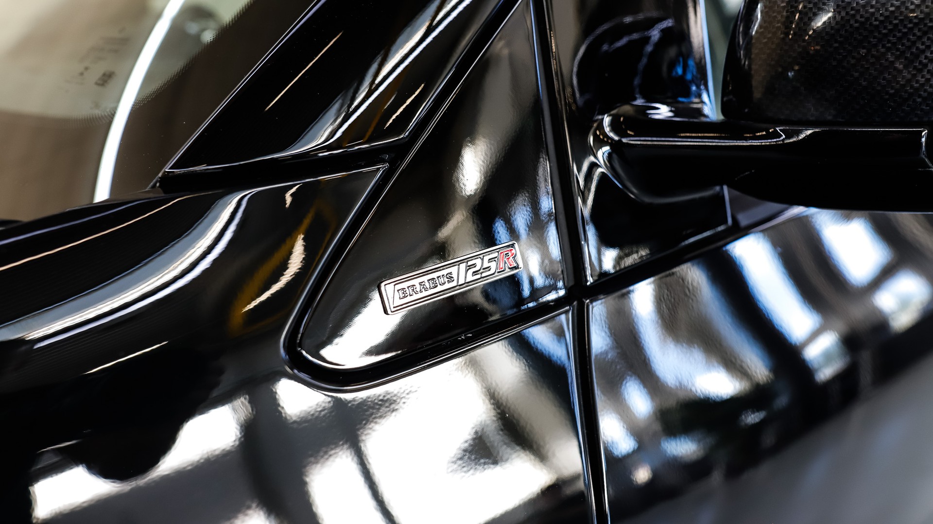 SMART fortwo 1 of 1 Breitbau Brabus R125-image-8