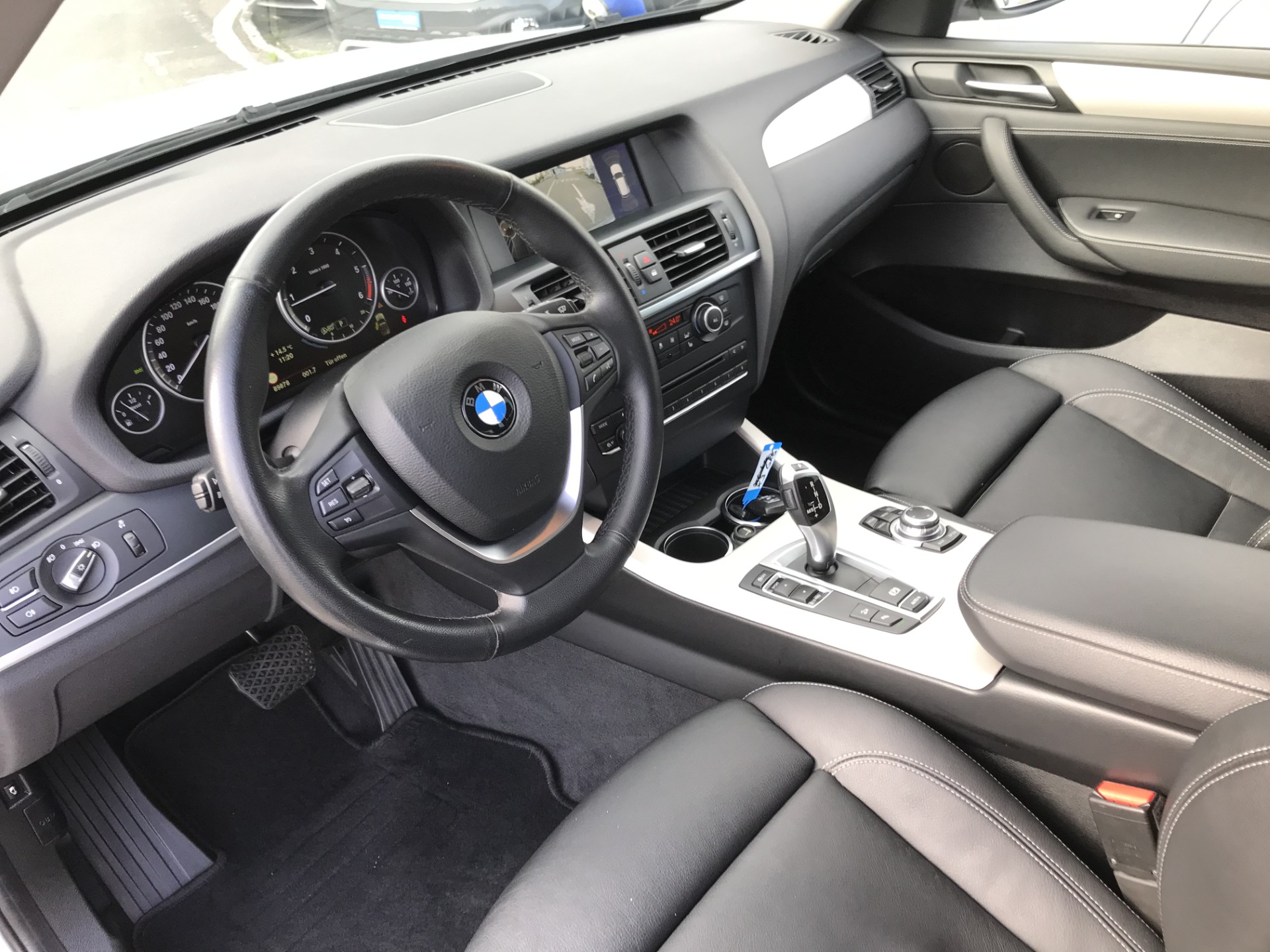 BMW X3 xDrive 20d Steptronic-image-9