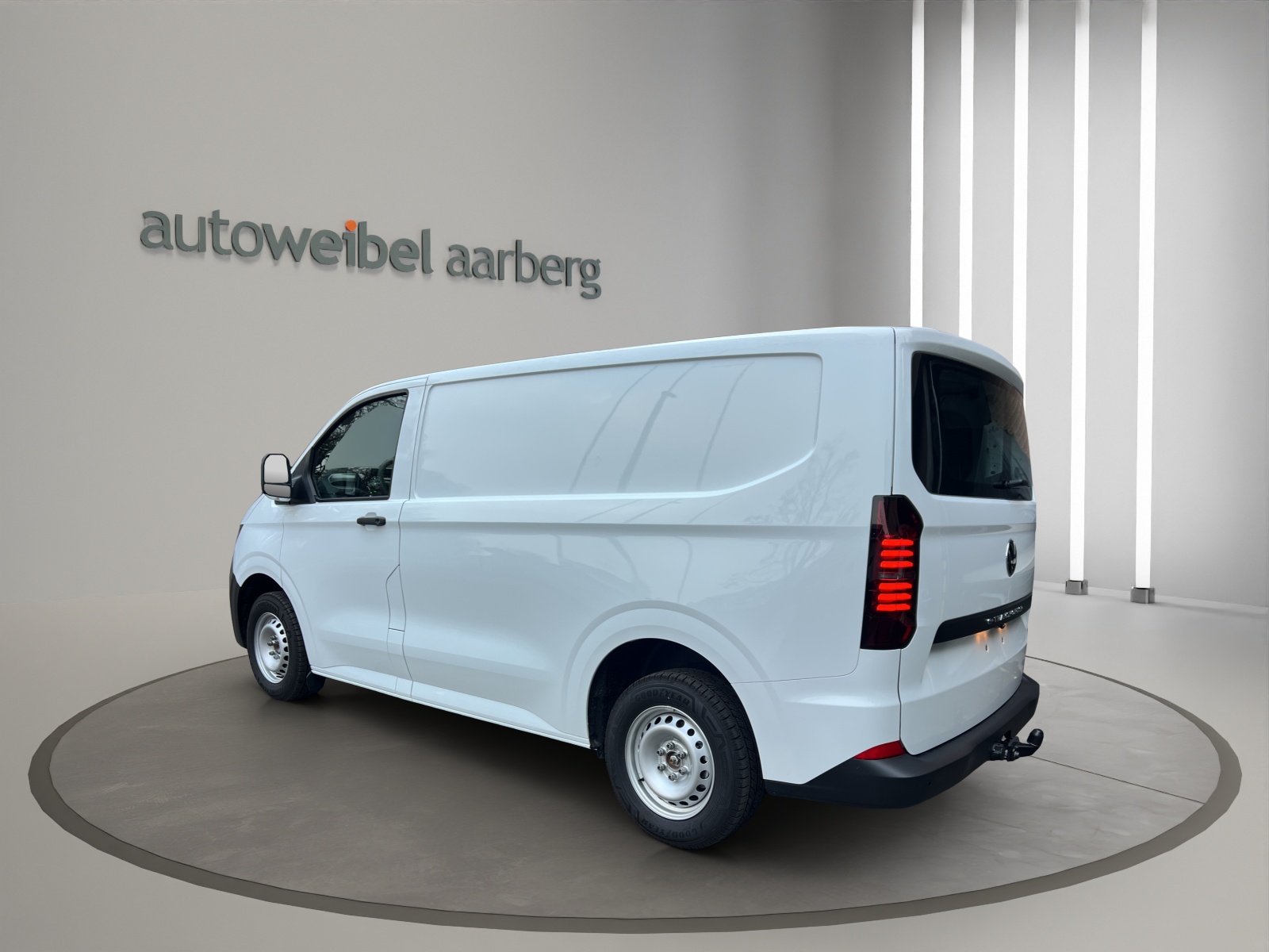 VW e-Transporter 70 kWh-showroom-element-3