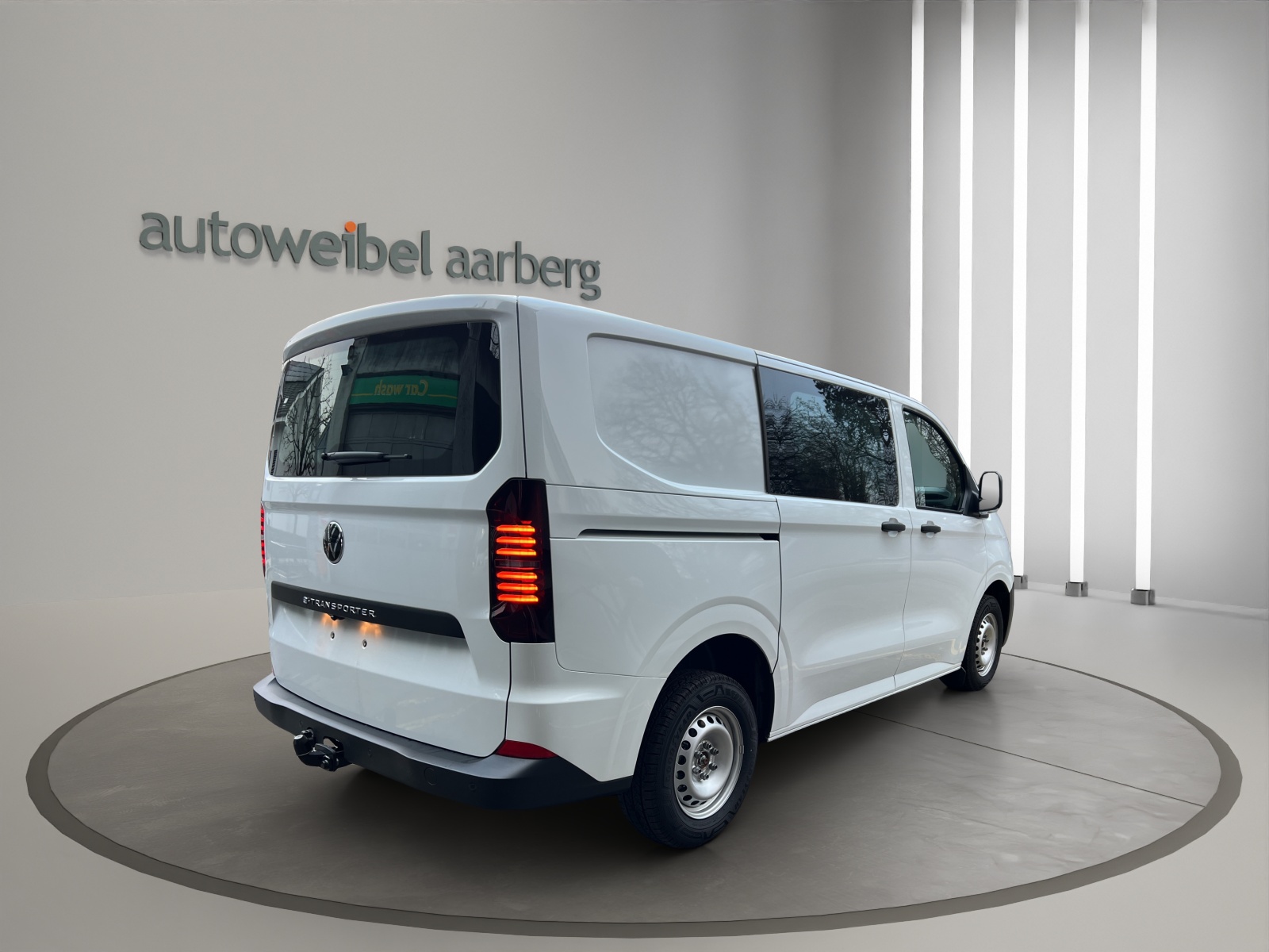 VW e-Transporter 70 kWh-showroom-element-1