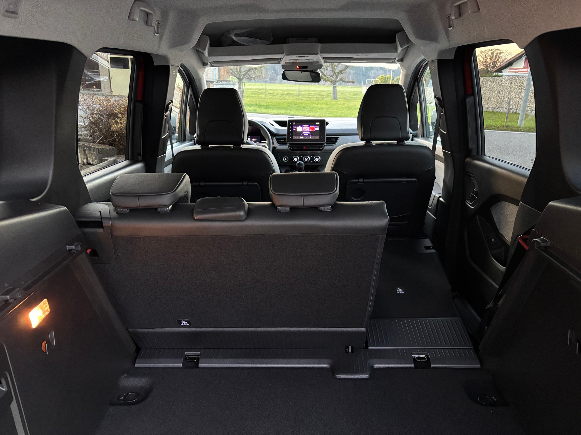 NISSAN Townstar Kombi L1 N-Connecta-image-5