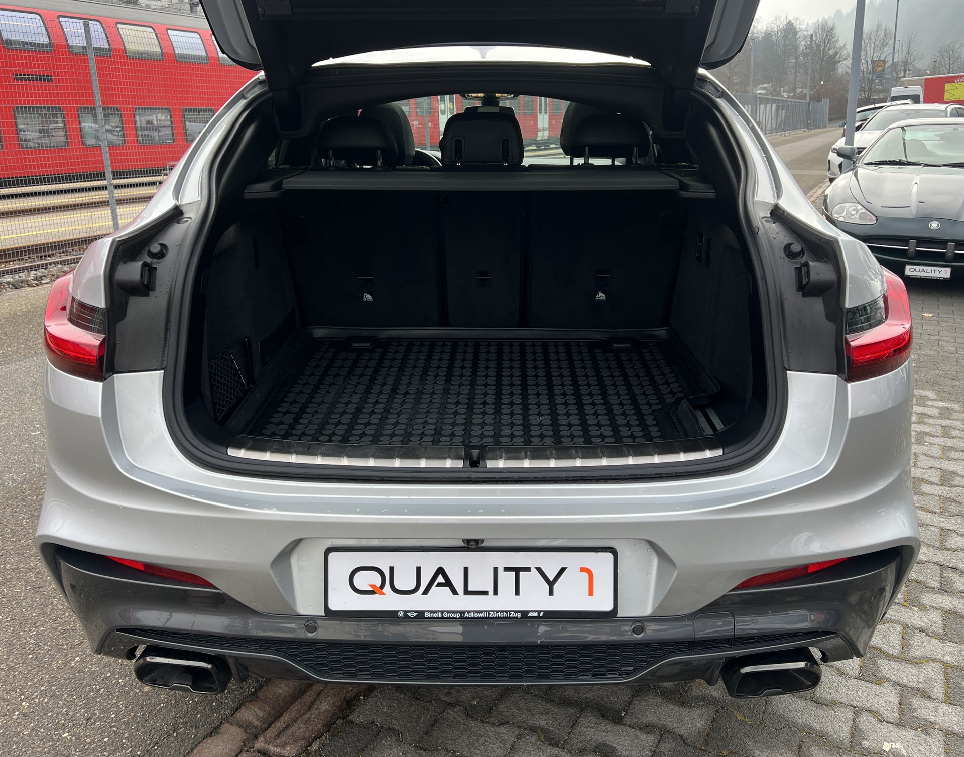 BMW X4 M40i Steptronic-image-11