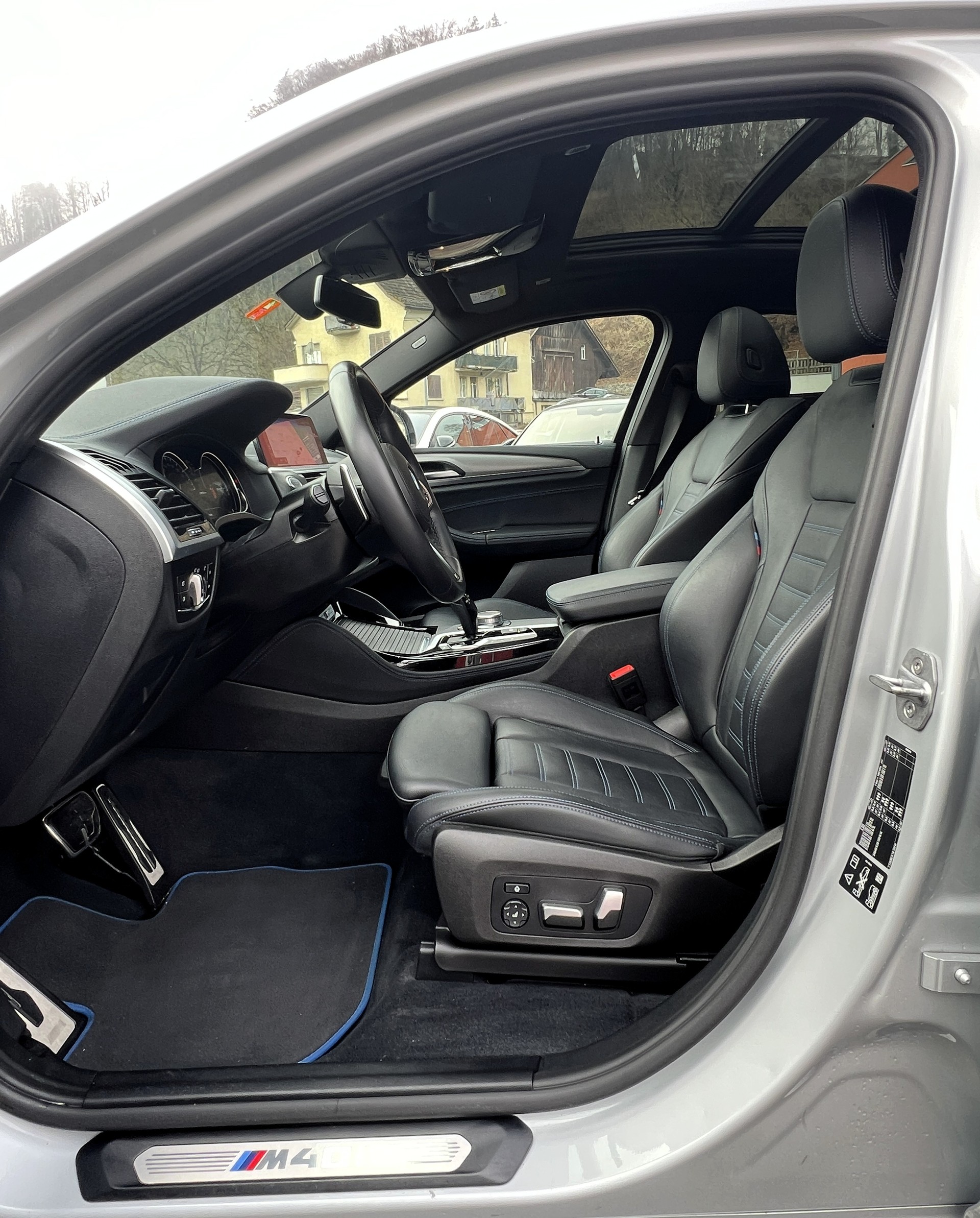BMW X4 M40i Steptronic-image-17