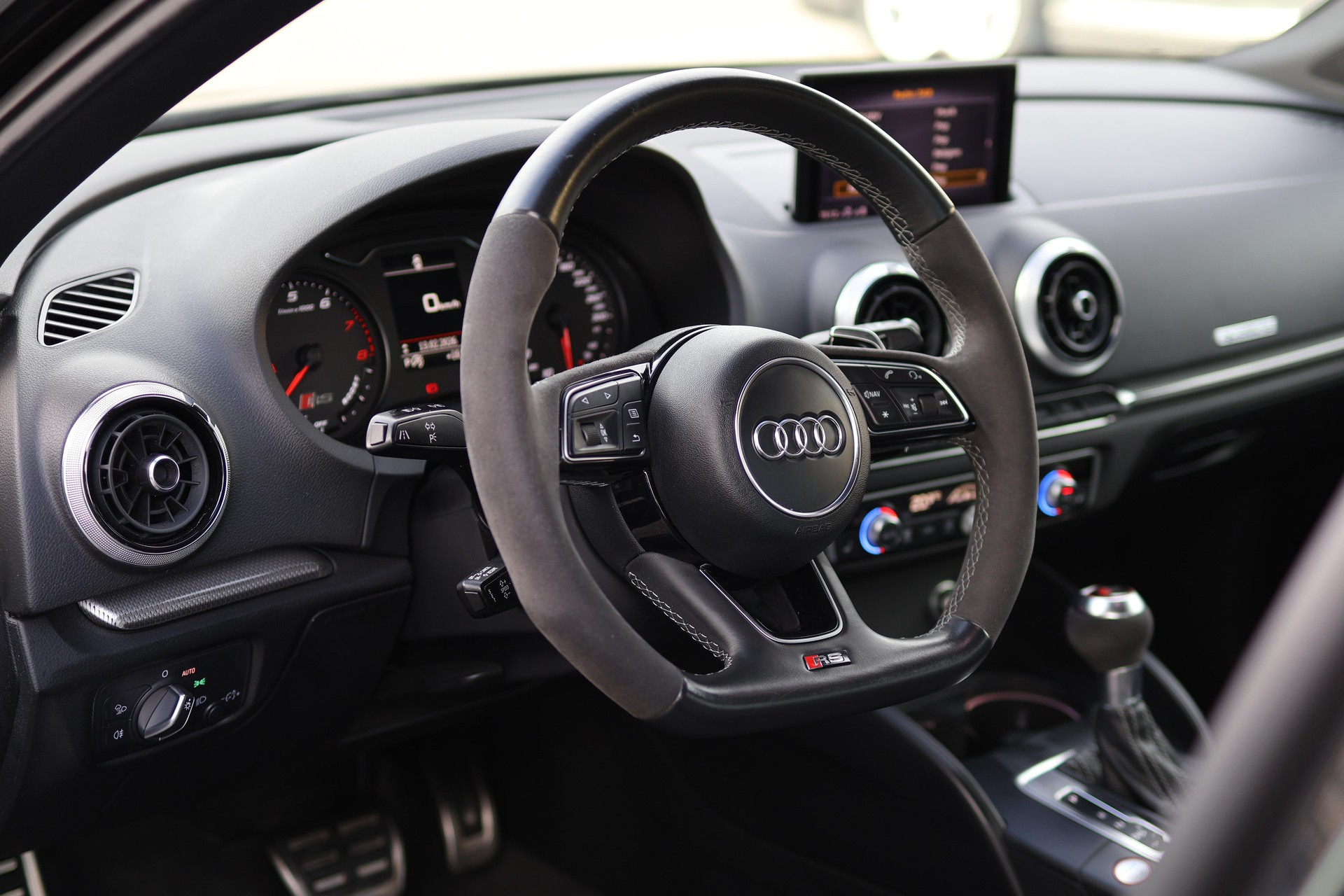 AUDI RS3 Sportback 2.5 TFSI quattro S-Tronic *Ohne OPF*-image-15