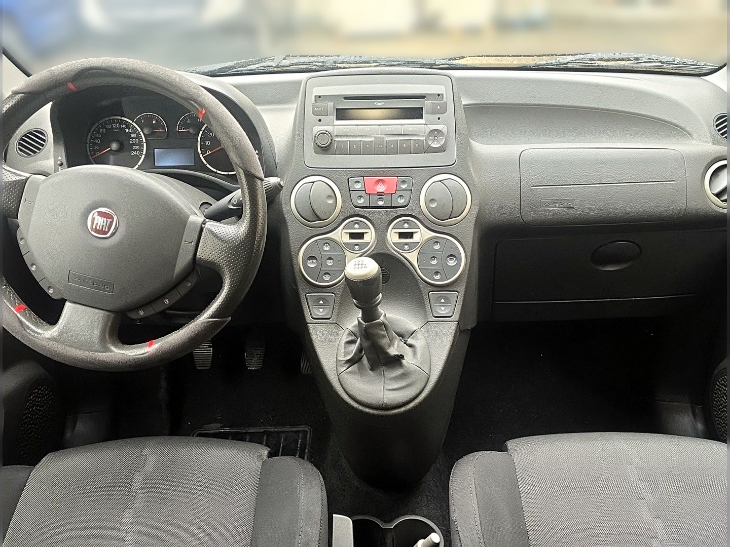 FIAT Panda 1.4 100HP-image-9