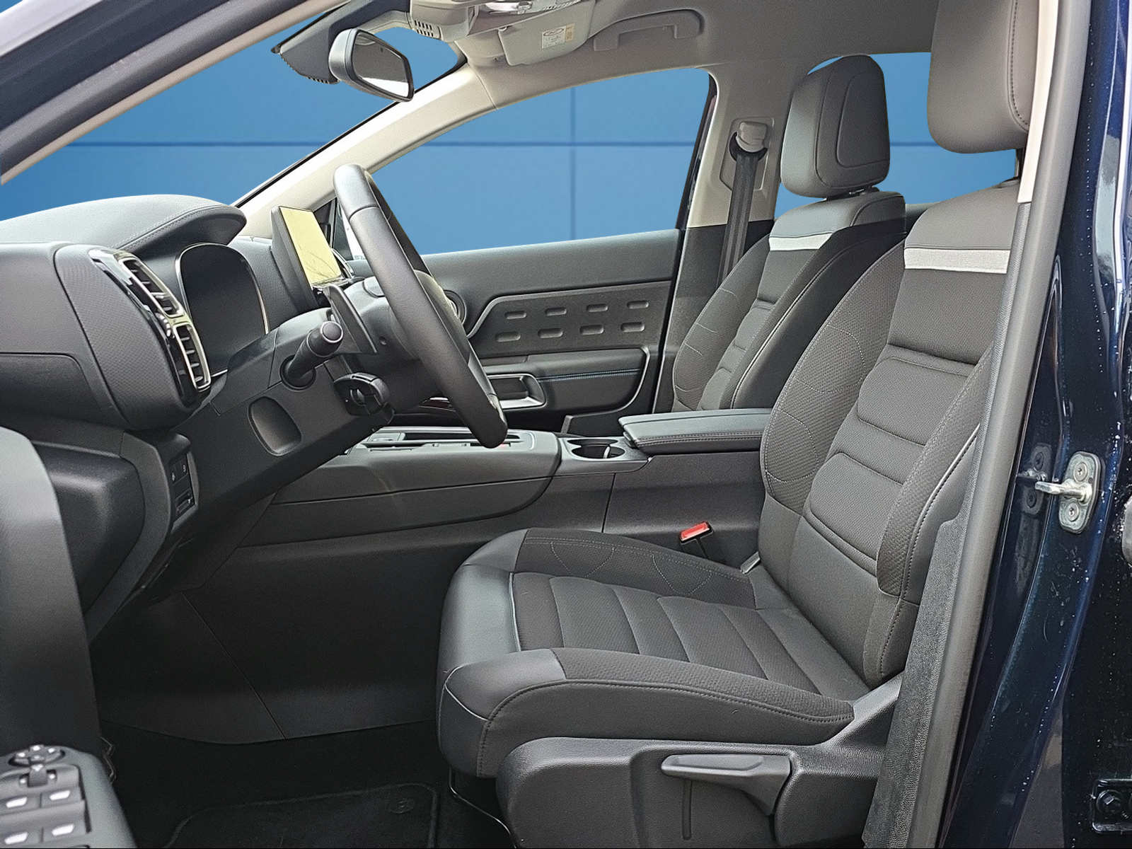 CITROEN C5 Aircross 1.6 PHEV Swiss Edition-image-11