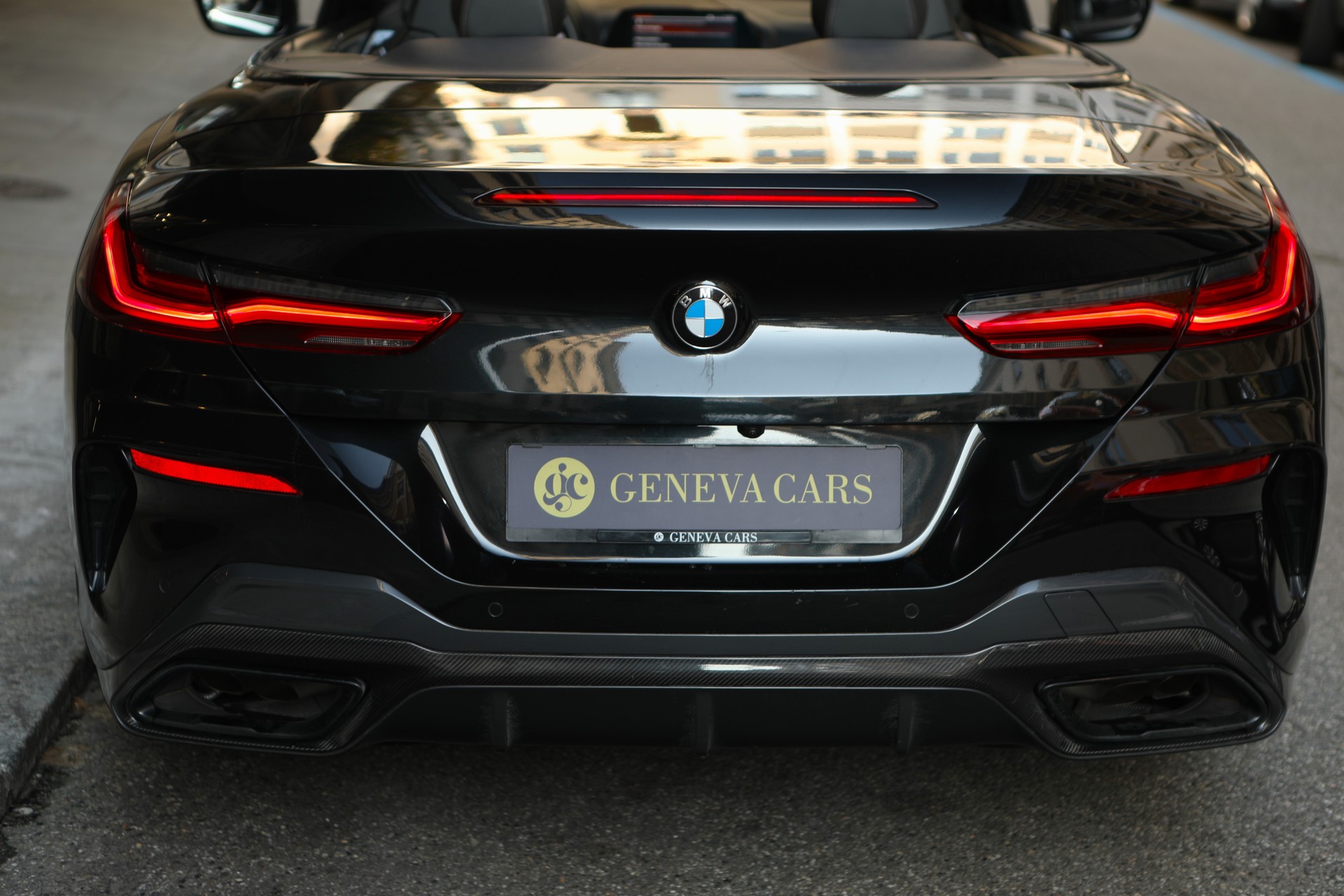 BMW M850i xDrive Steptronic Carbone édition-image-8
