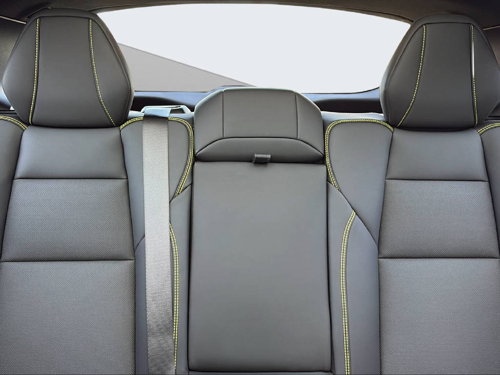 LYNK & CO 01 1.5 PHEV More-image-17