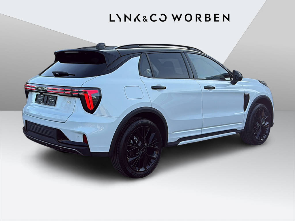 LYNK & CO 01 1.5 PHEV More-showroom-element-1