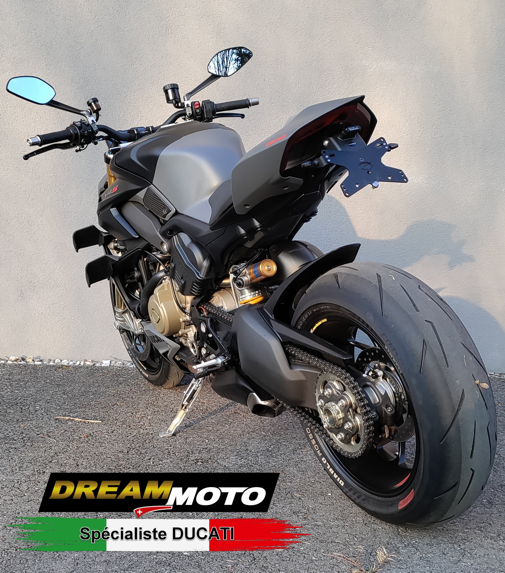 DUCATI Streetfighter V4 S-image-3