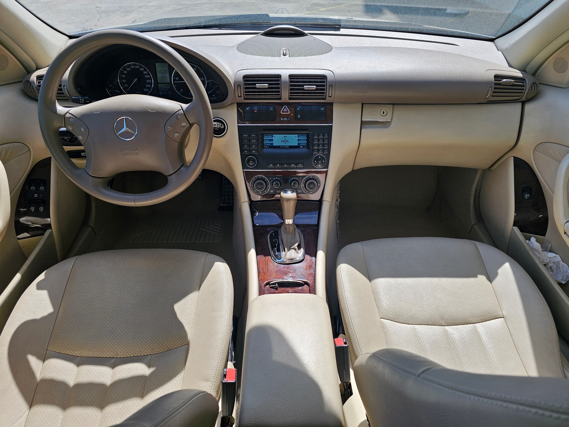 MERCEDES-BENZ C 220 CDI Elégance Sport Edition-image-8
