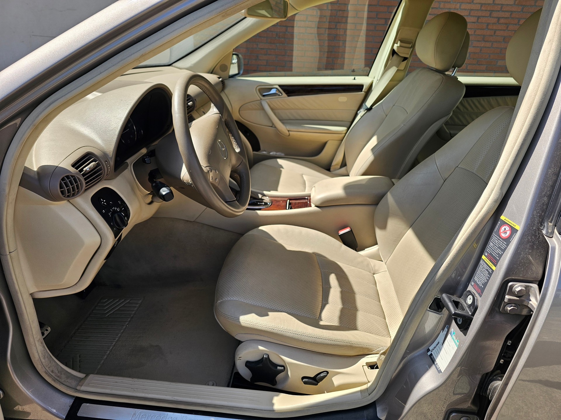 MERCEDES-BENZ C 220 CDI Elégance Sport Edition-image-9