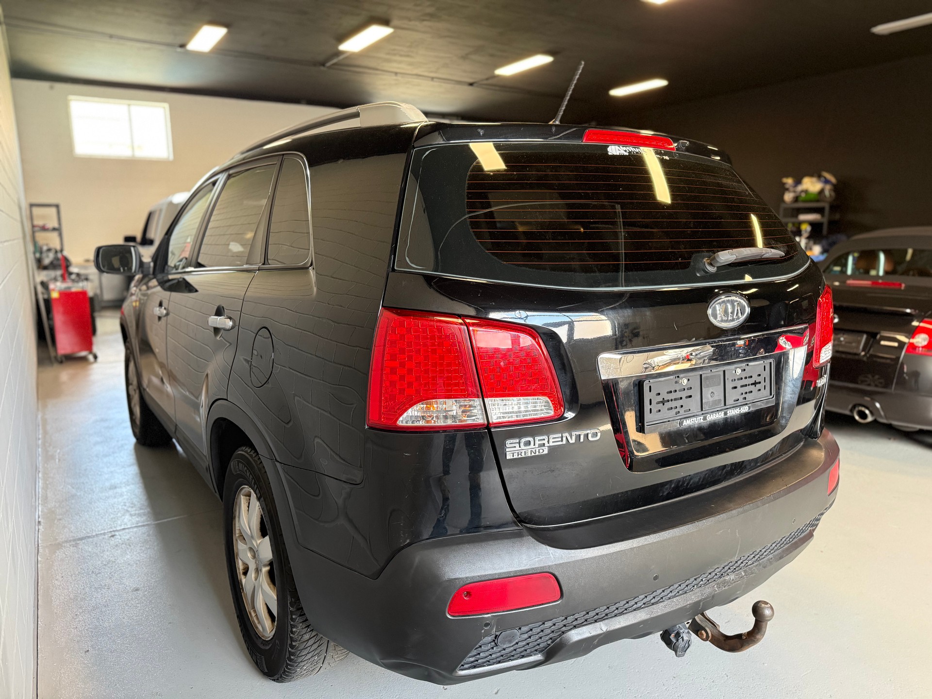 KIA Sorento 2.2 CRDI 4x4, 7 Sitzer, AHK-image-3