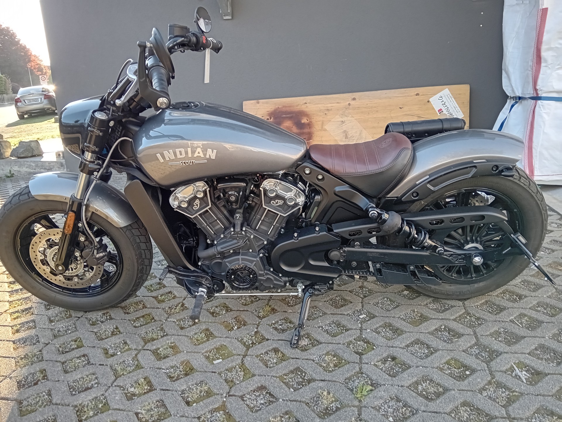 INDIAN Bobber