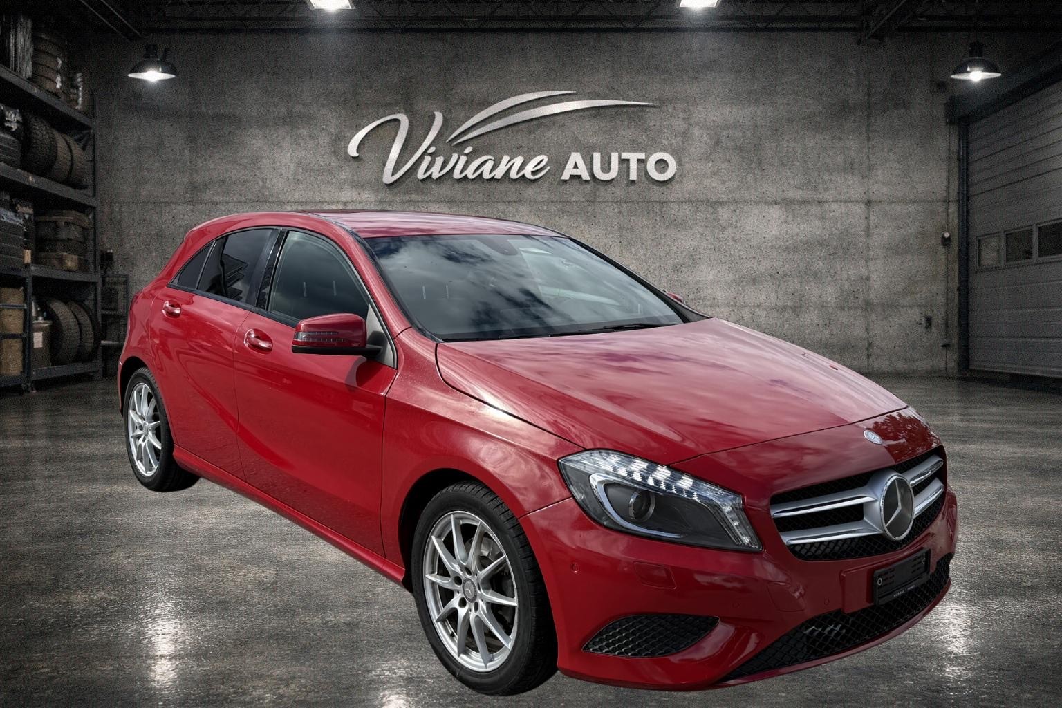 MERCEDES-BENZ A 180 Urban 7G-DCT