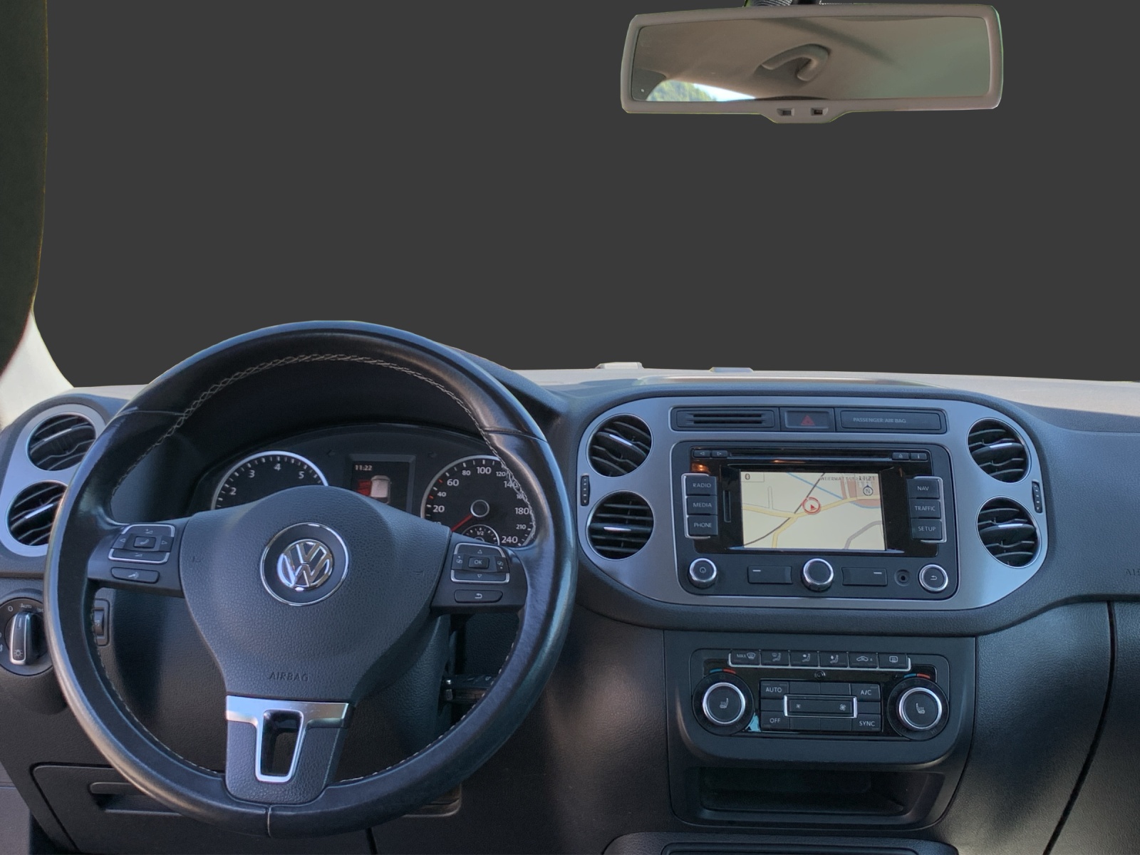 VW Tiguan 1.4 TSI Lounge 4Motion-image-12