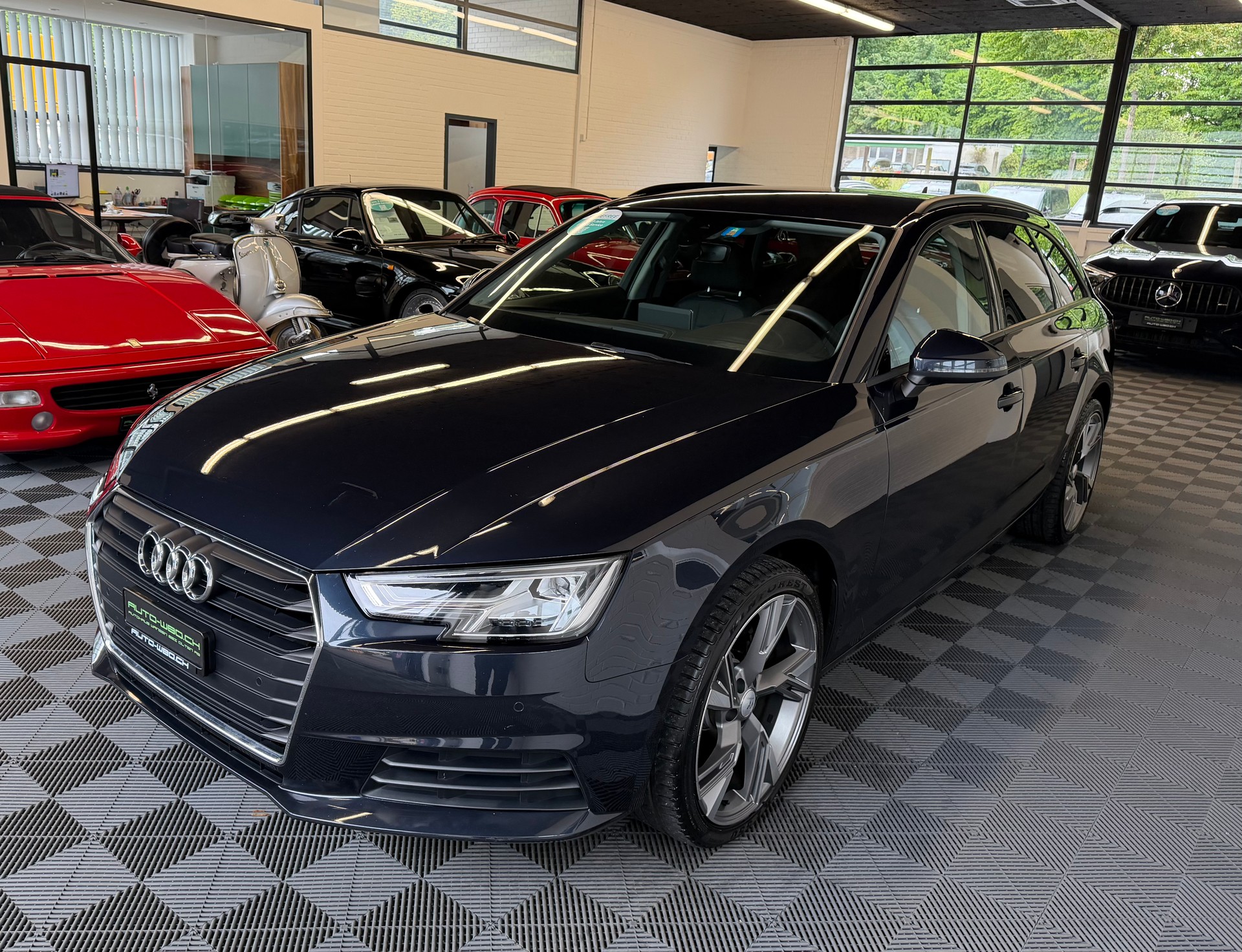 AUDI A4 Avant 2.0 TDI S-tronic-image-5