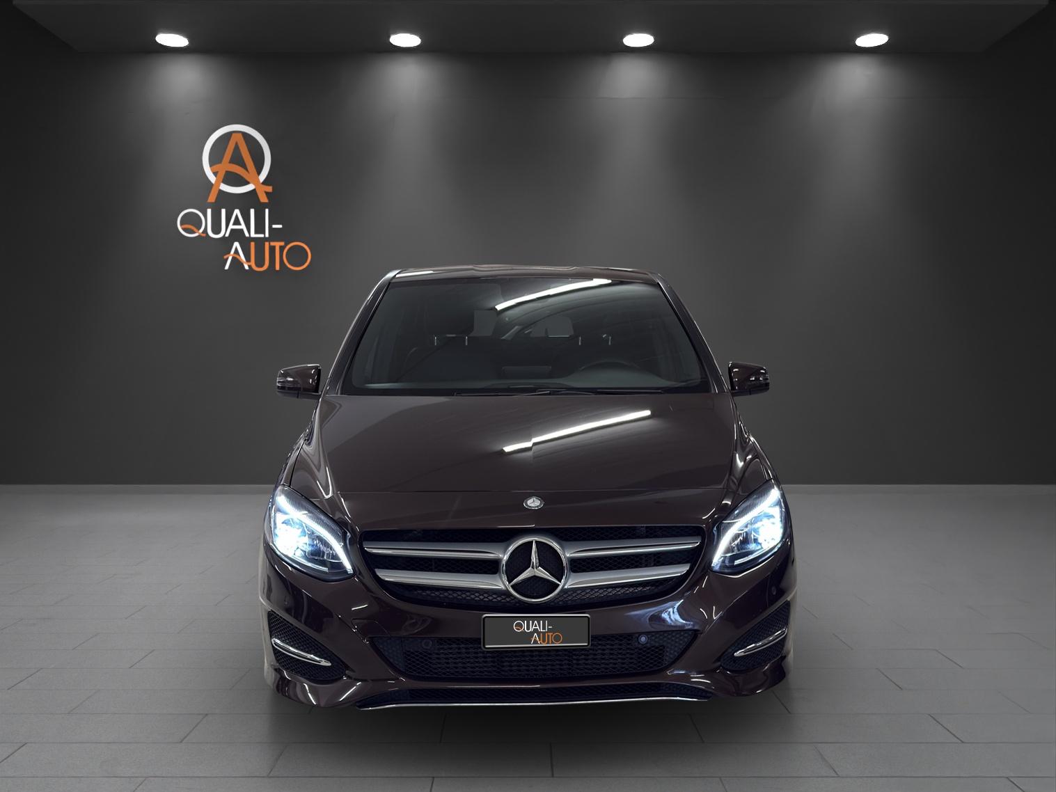 MERCEDES-BENZ B 180 AMG Line 7G-DCT-image-1