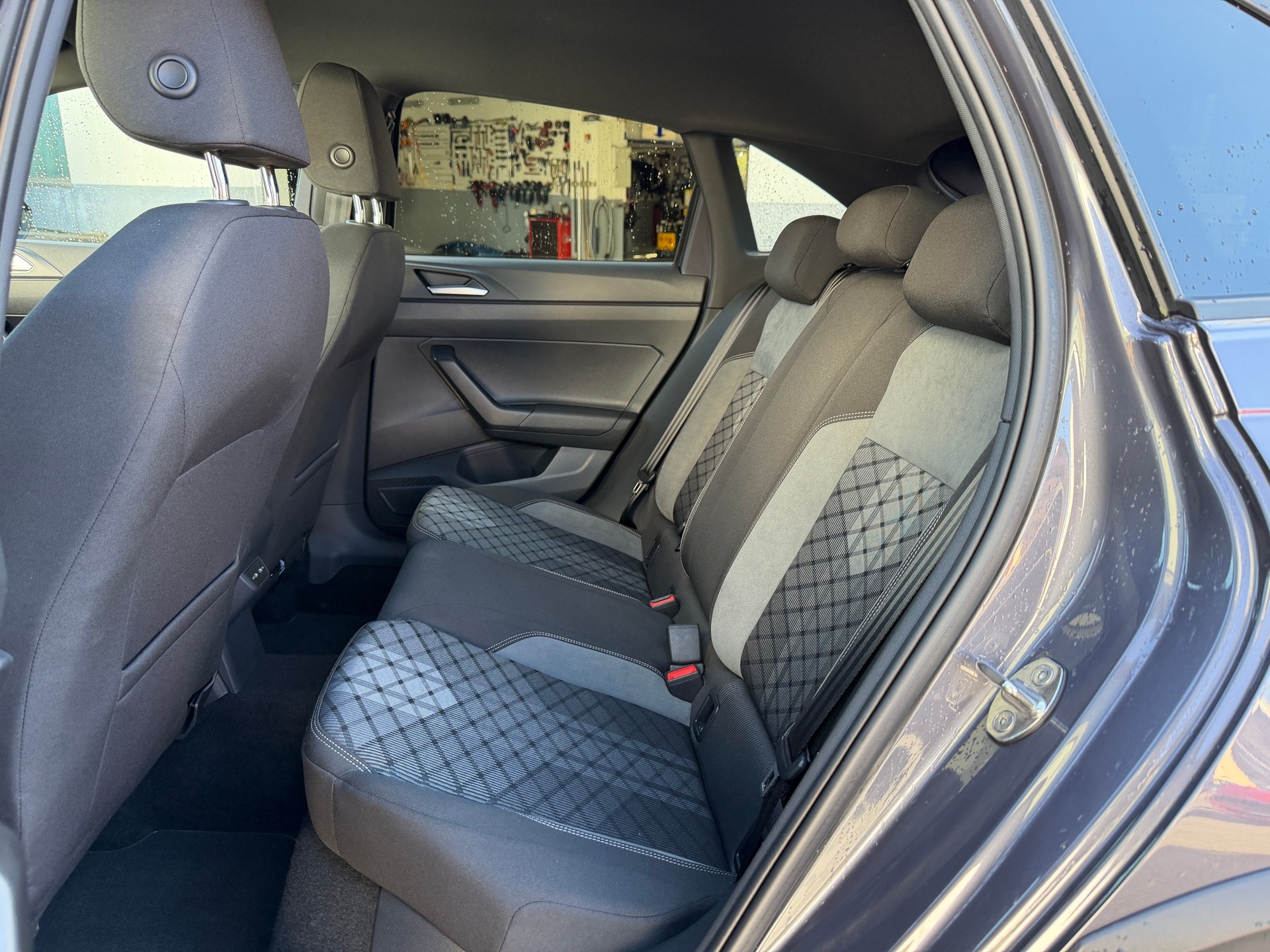 VW Taigo 1.5 TSI R-Line DSG-image-7