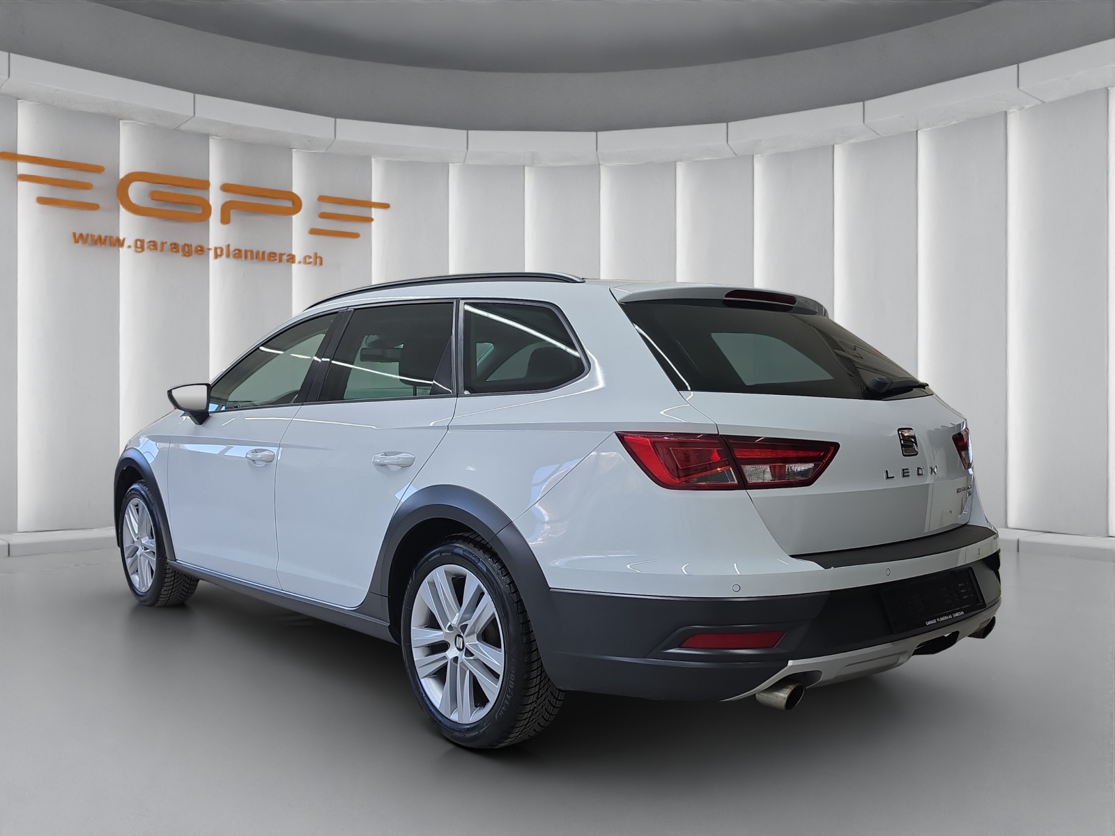 SEAT Leon ST X-Perience 1.8 TSI 4Drive DSG-image-4