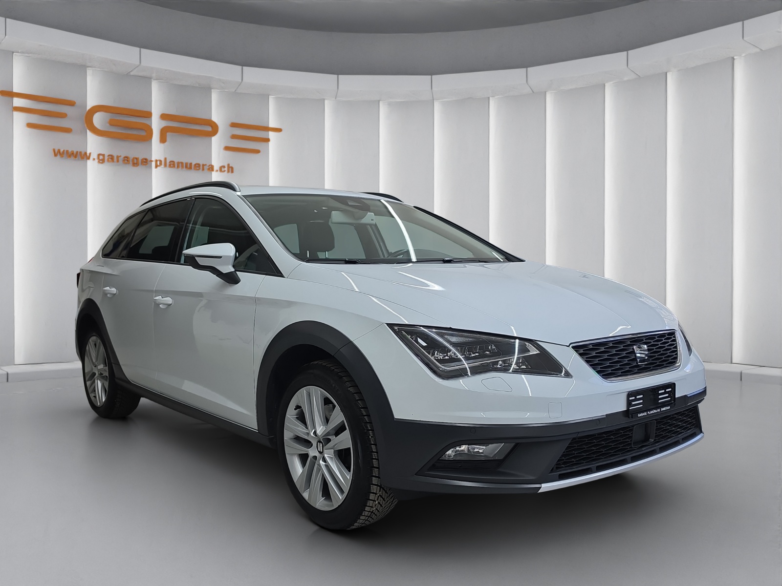 SEAT Leon ST X-Perience 1.8 TSI 4Drive DSG-showroom-element-1
