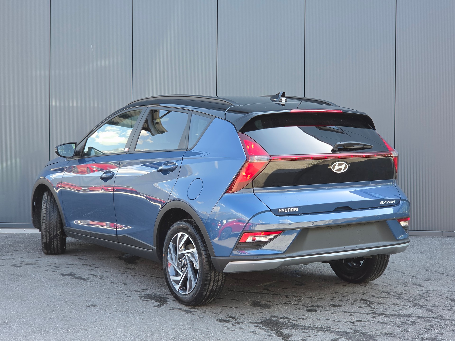 HYUNDAI Bayon 1.0 T-GDi AmpliaDCT-image-1
